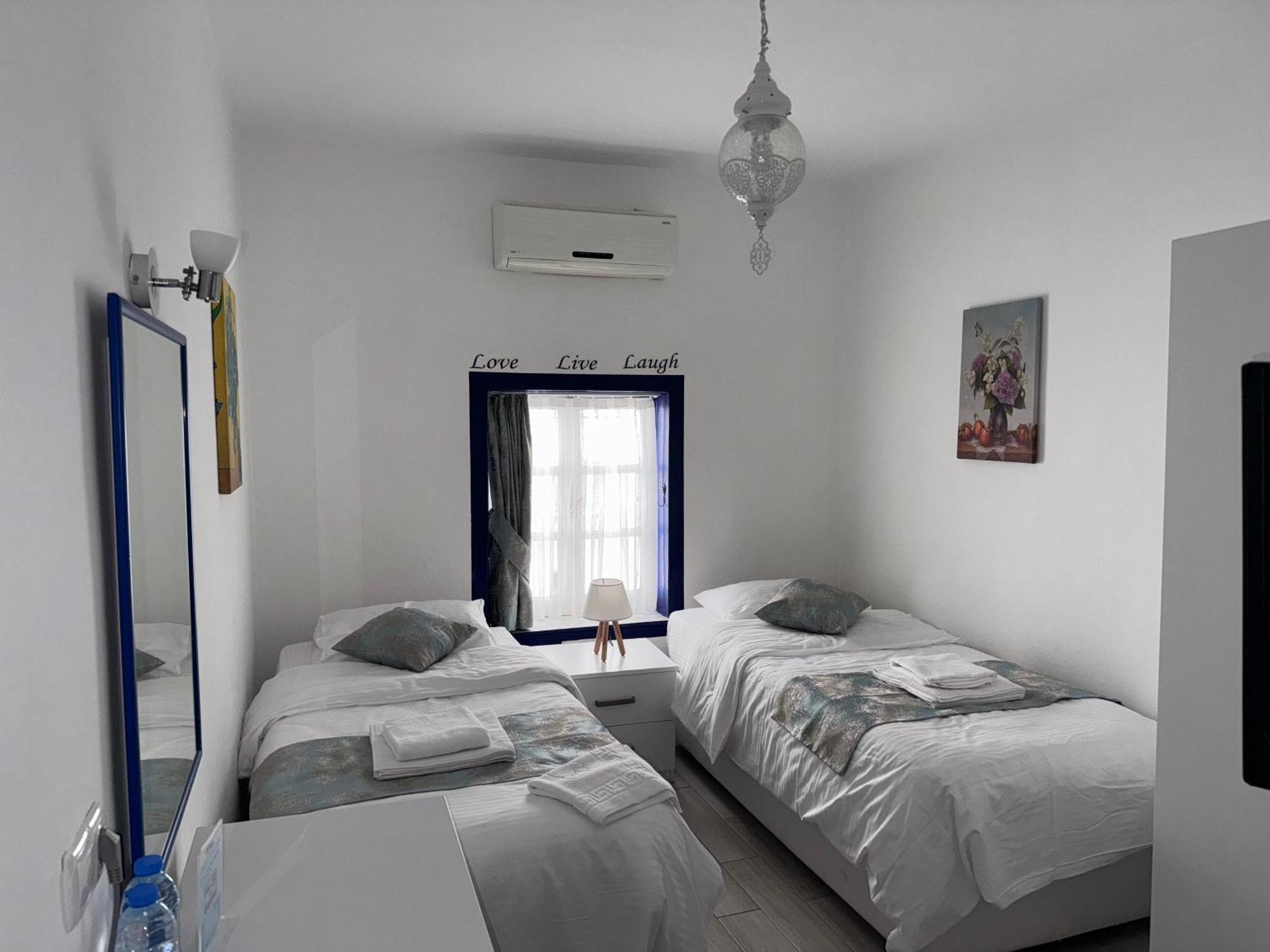 White And Blue Bed & Breakfast Bodrum
