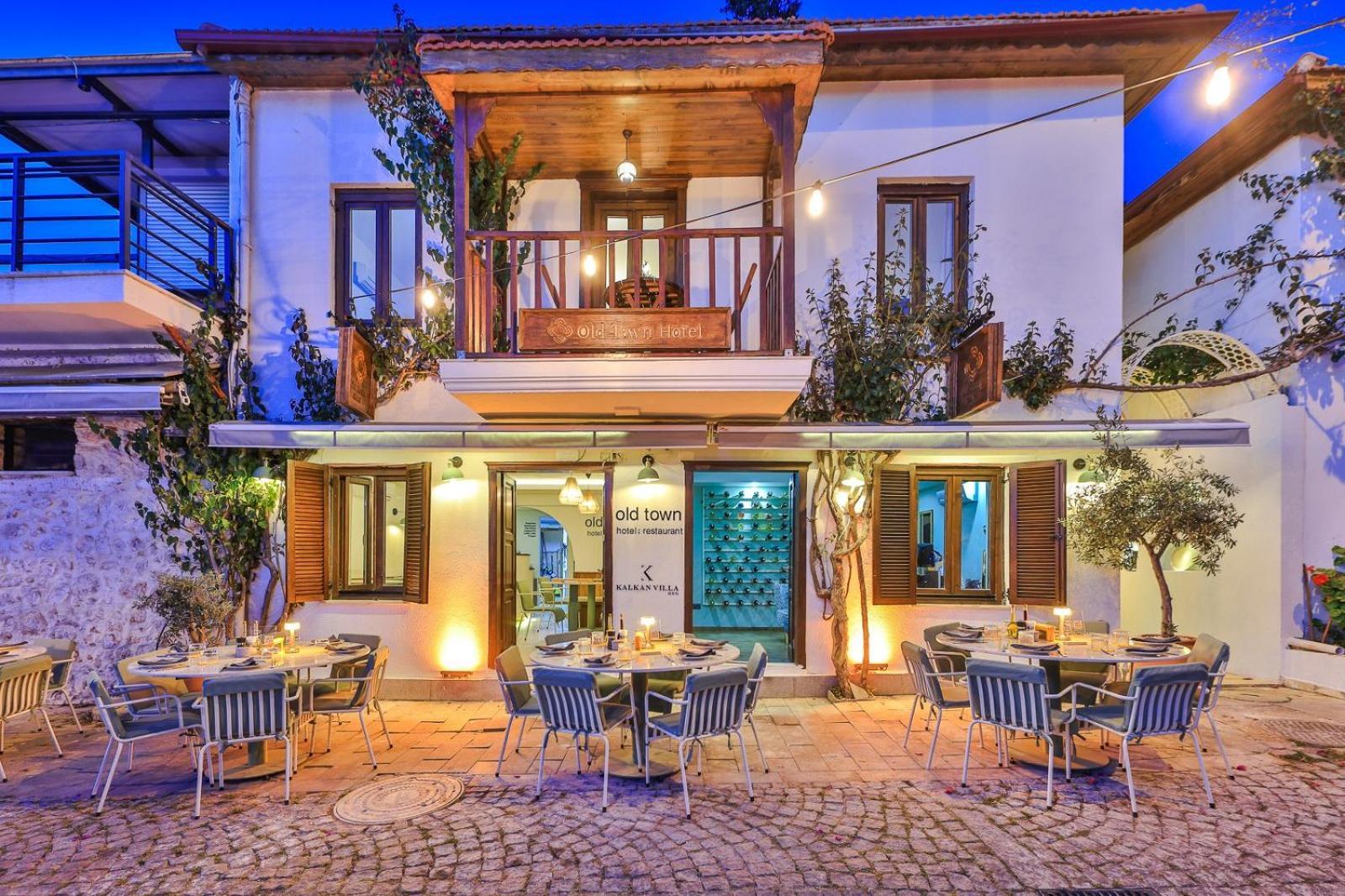 Hotel Old Town *