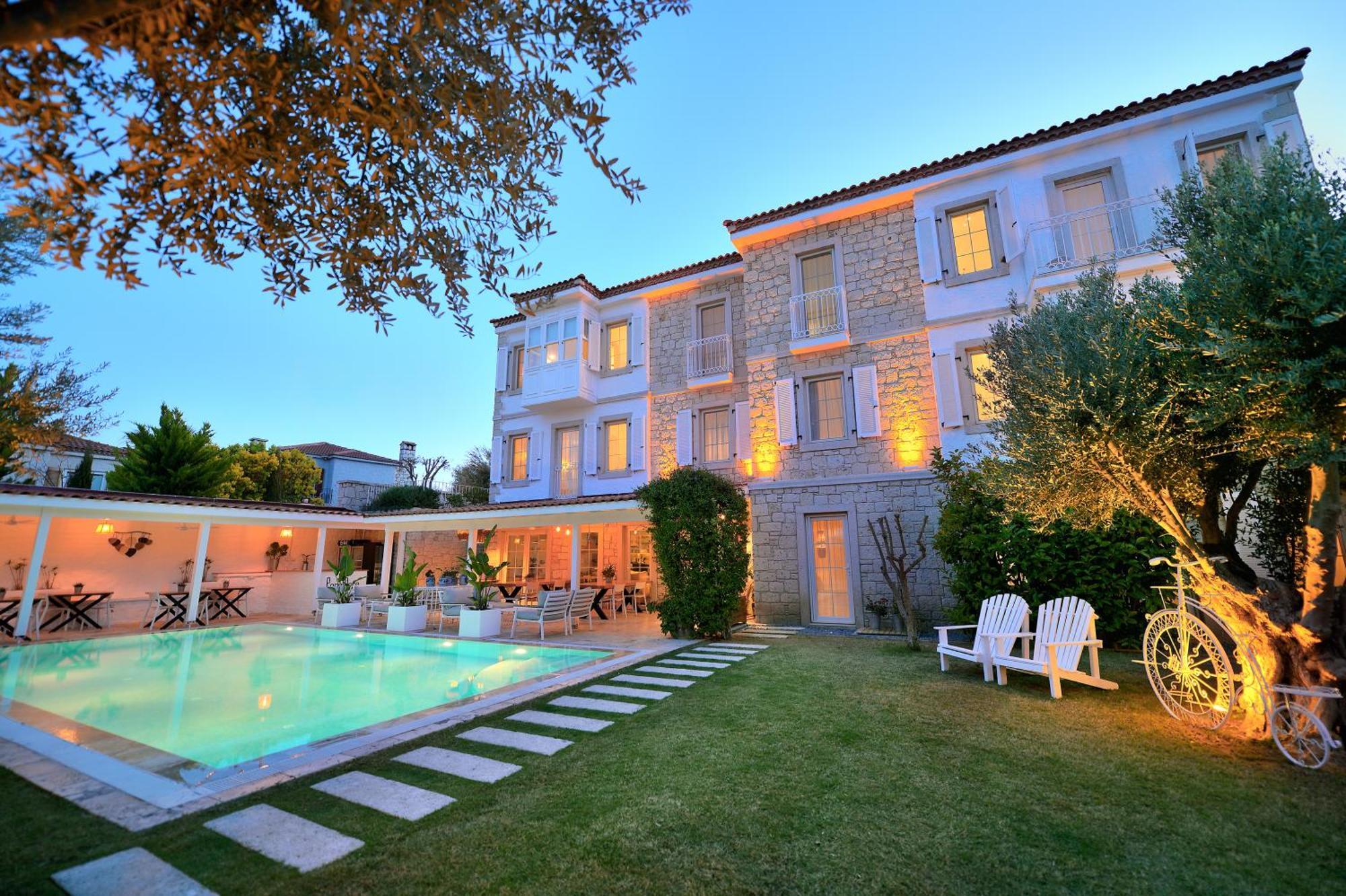 Hotel Peremere 3*