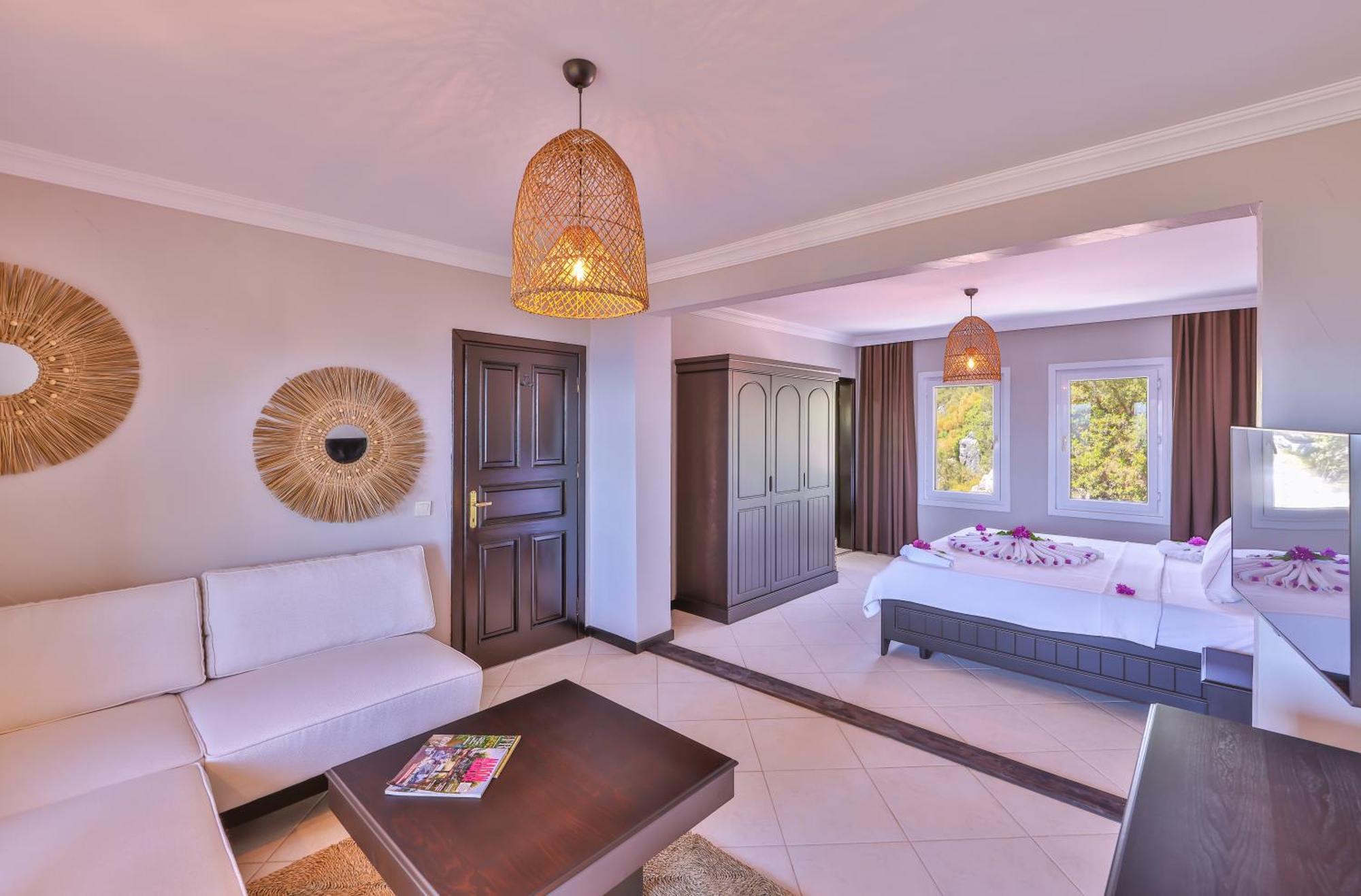Hill House Adult Only Hotel 4*