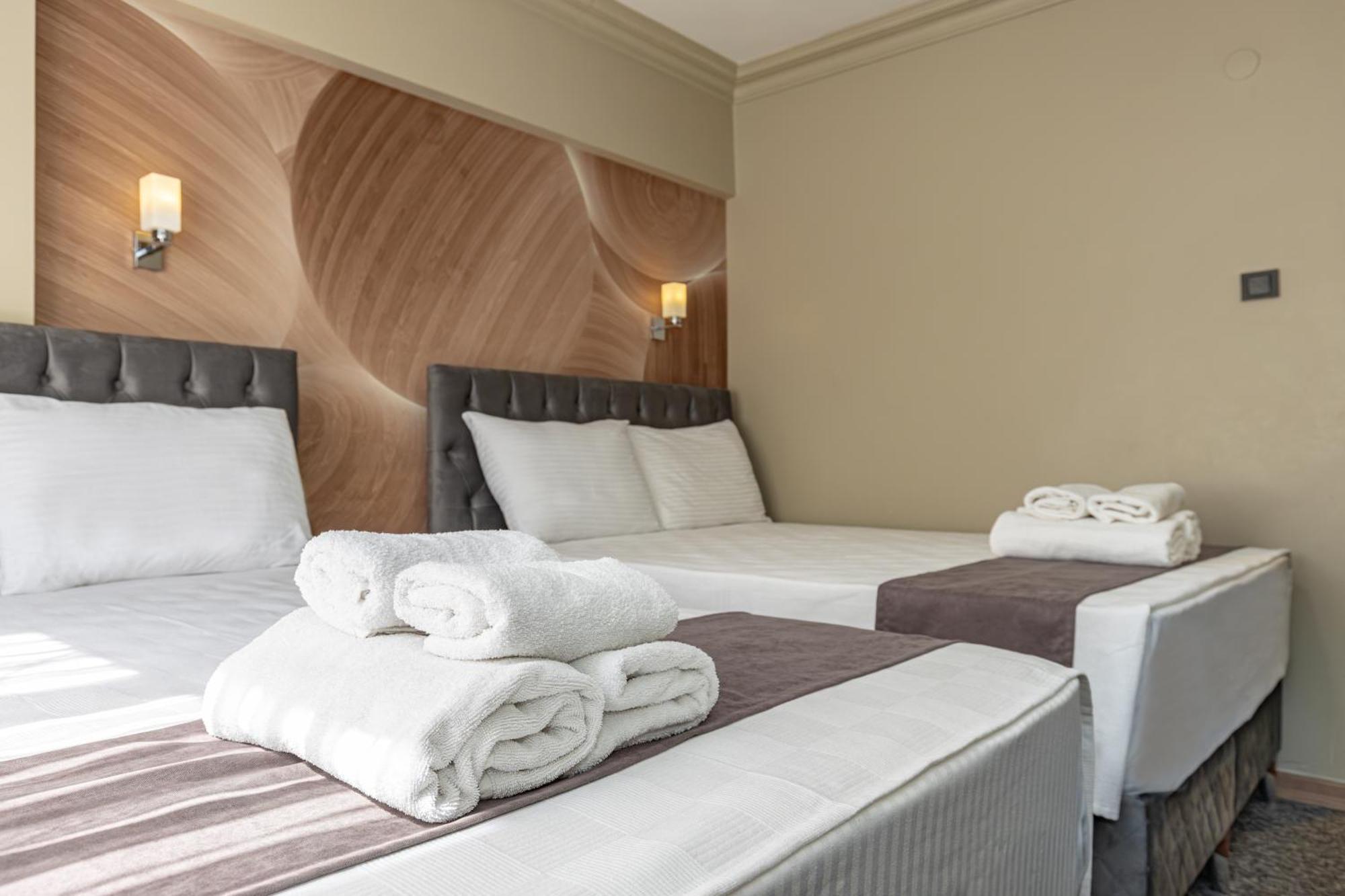 Hotel Loyal 3*