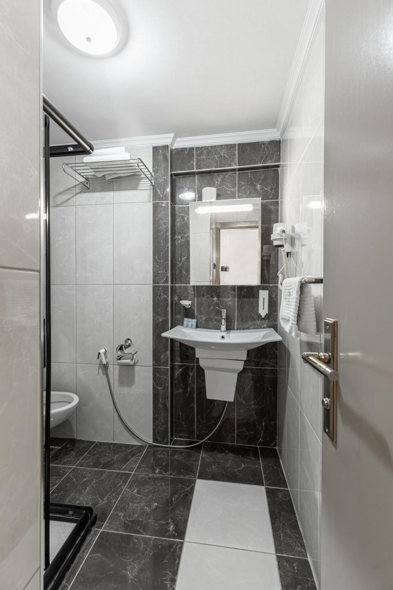 Hotel Loyal Bursa