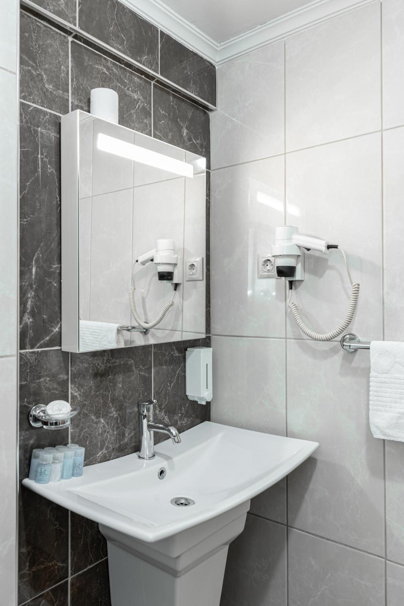 Loyal Hotel Bursa