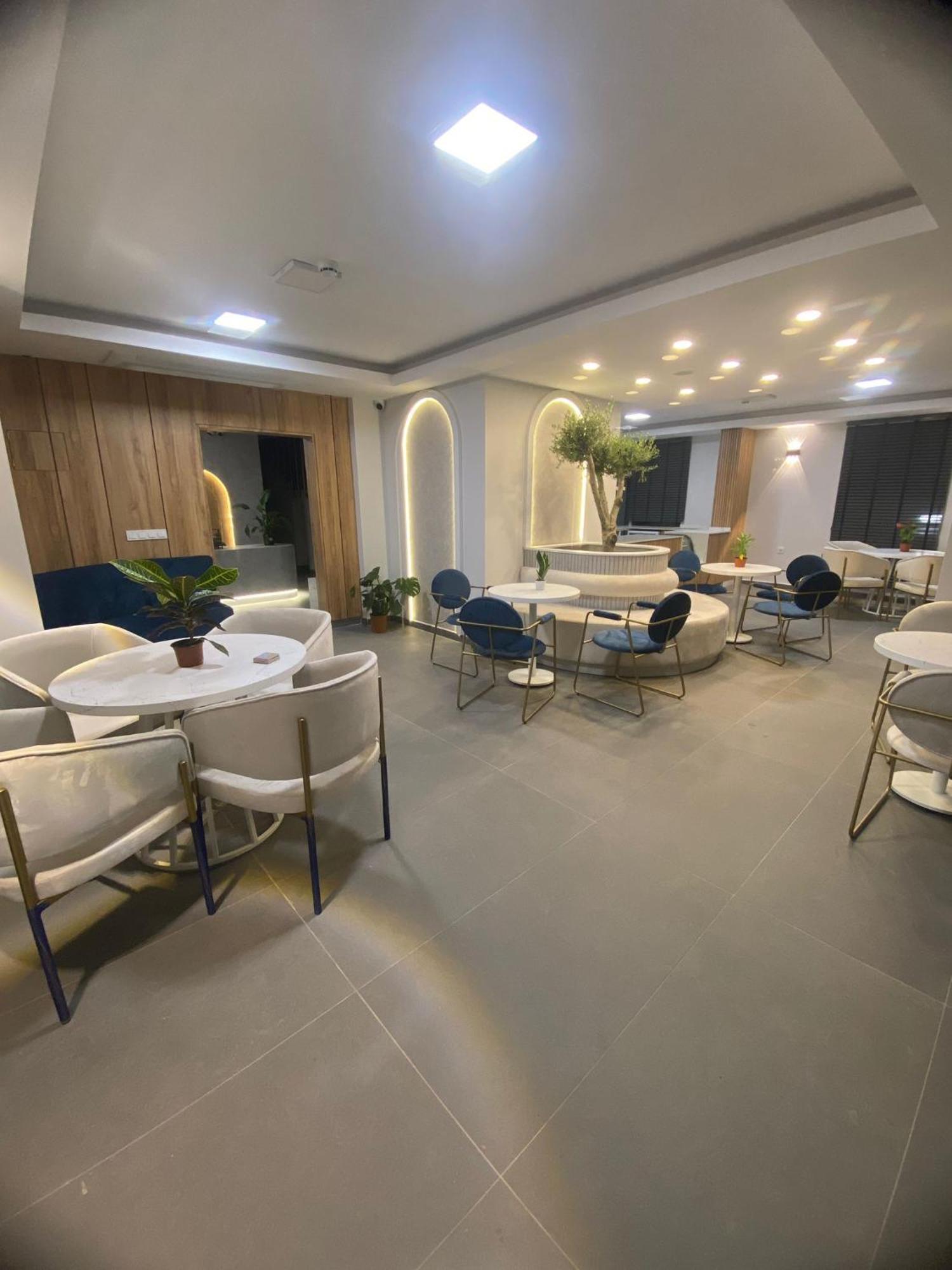 Aparthotel Rosella Royal - روزيلا رويال *
