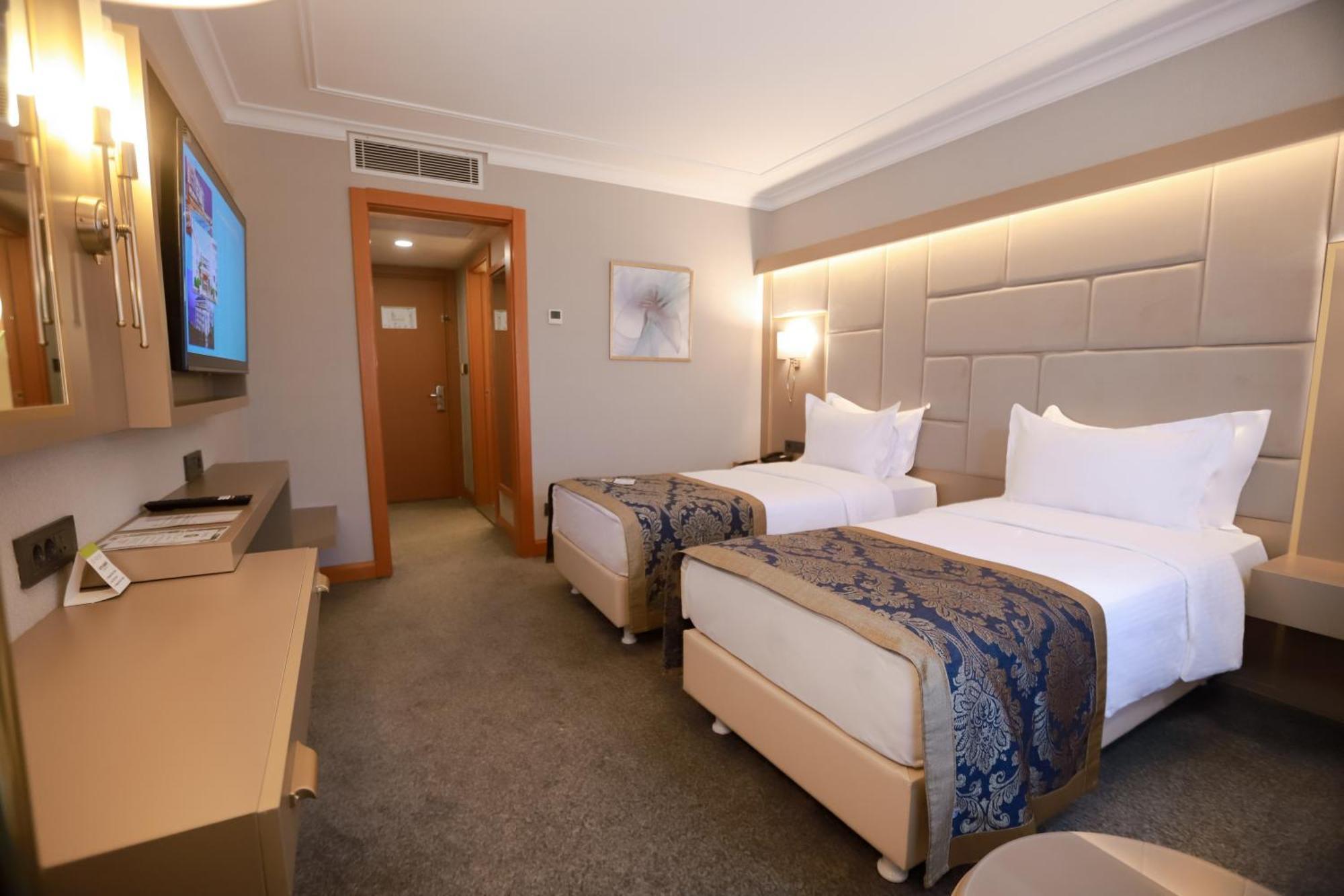 Hotel La Quinta By Wyndham Giresun 5*