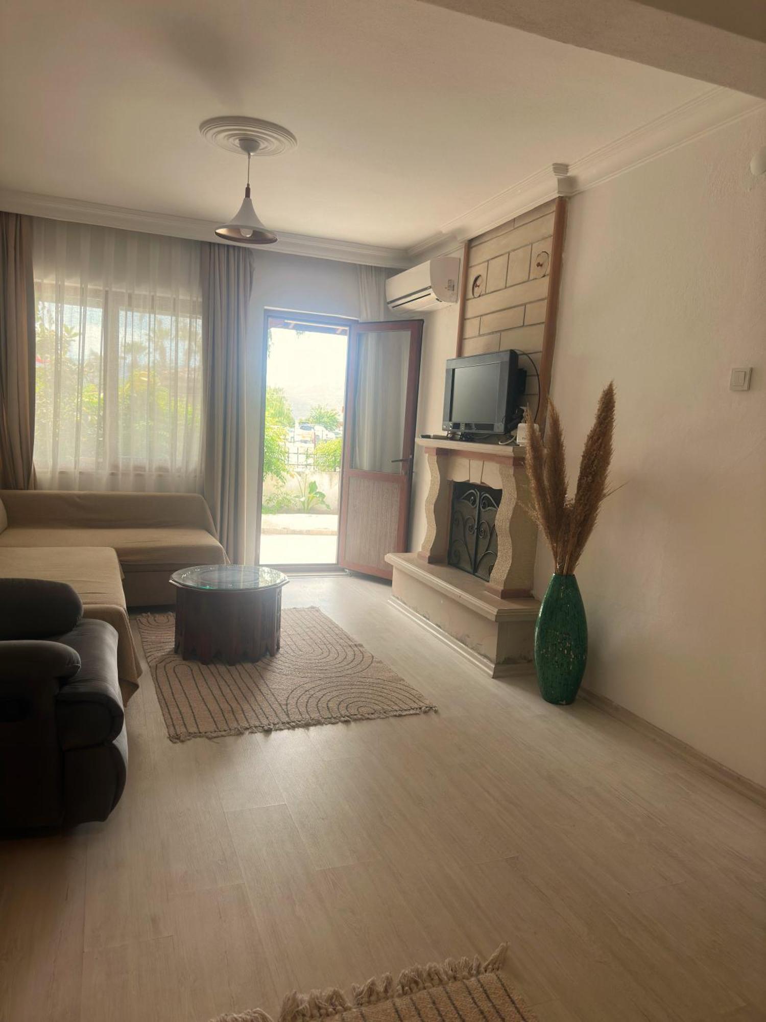 Nova Aparts Aparthotel