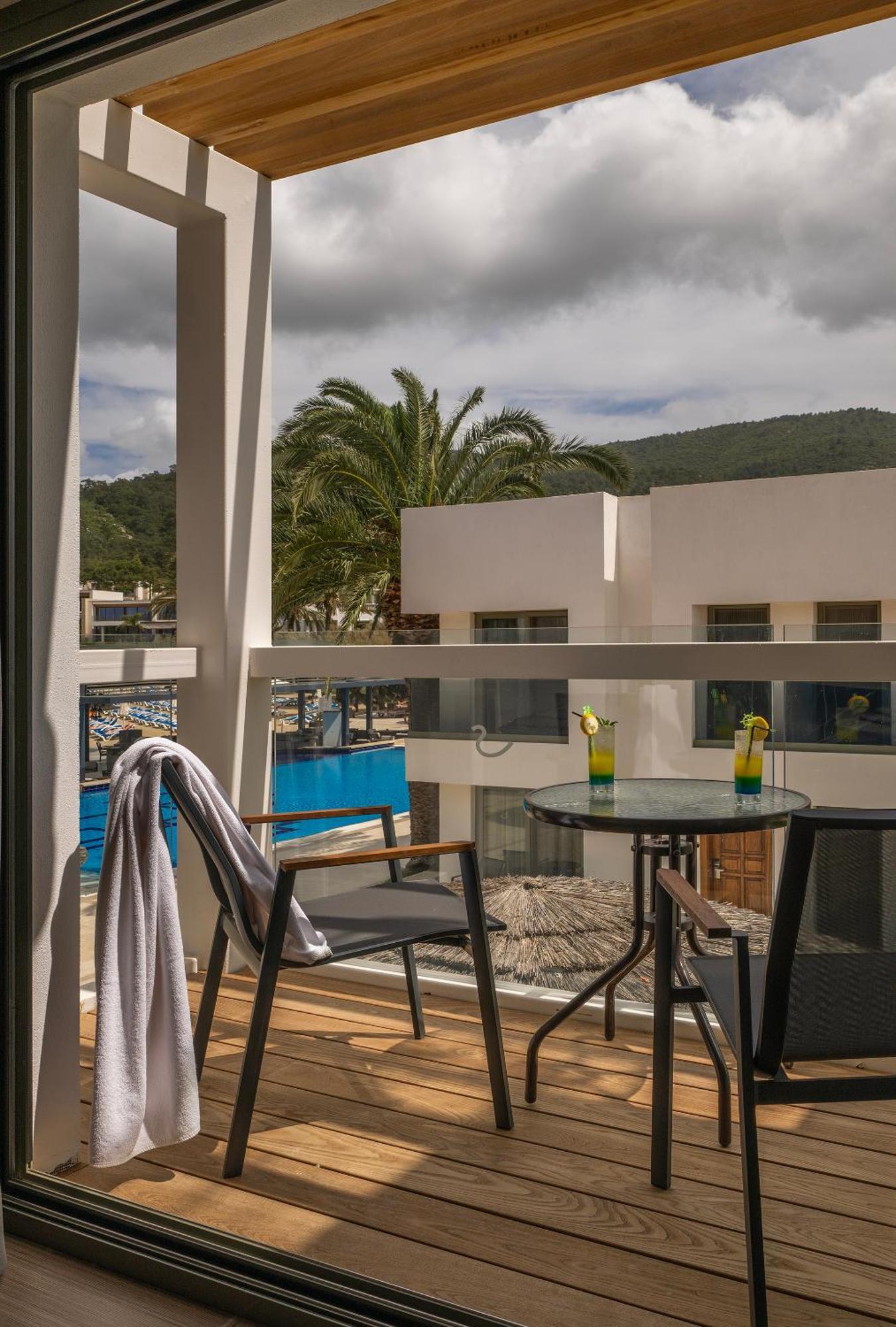 Samara Hotel Bodrum Ultra All Inclusive 5* Torba
