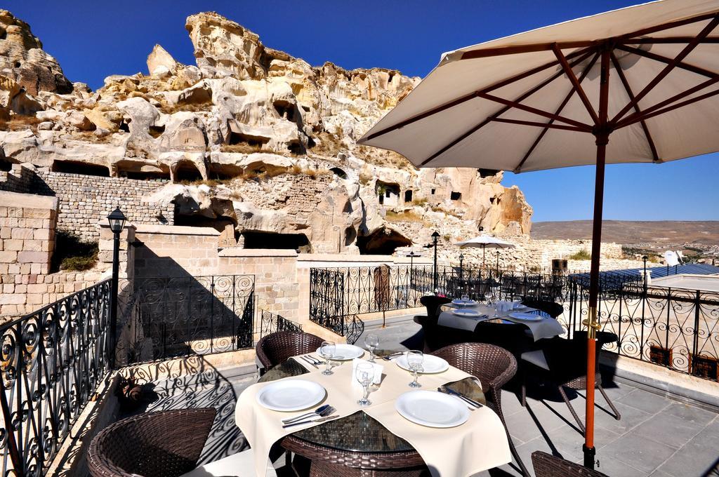 Has Cave Hotel 2*