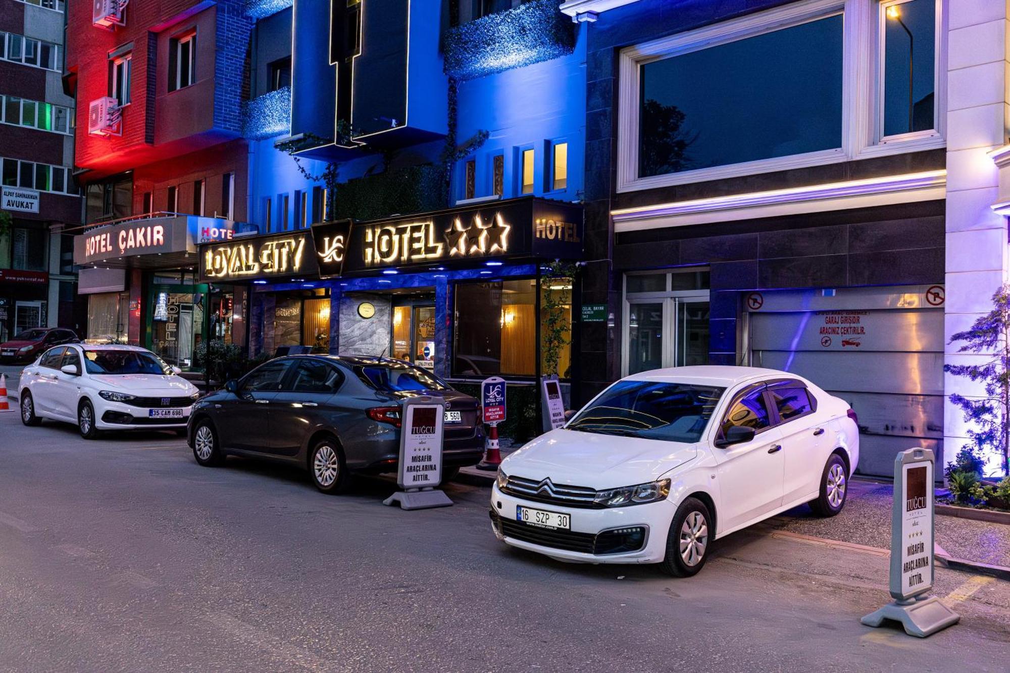 Loyal 3* Bursa