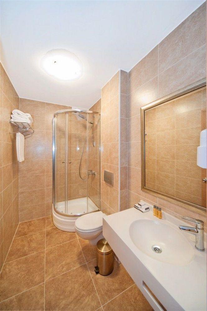 Hotel The Empress Theodora 3*