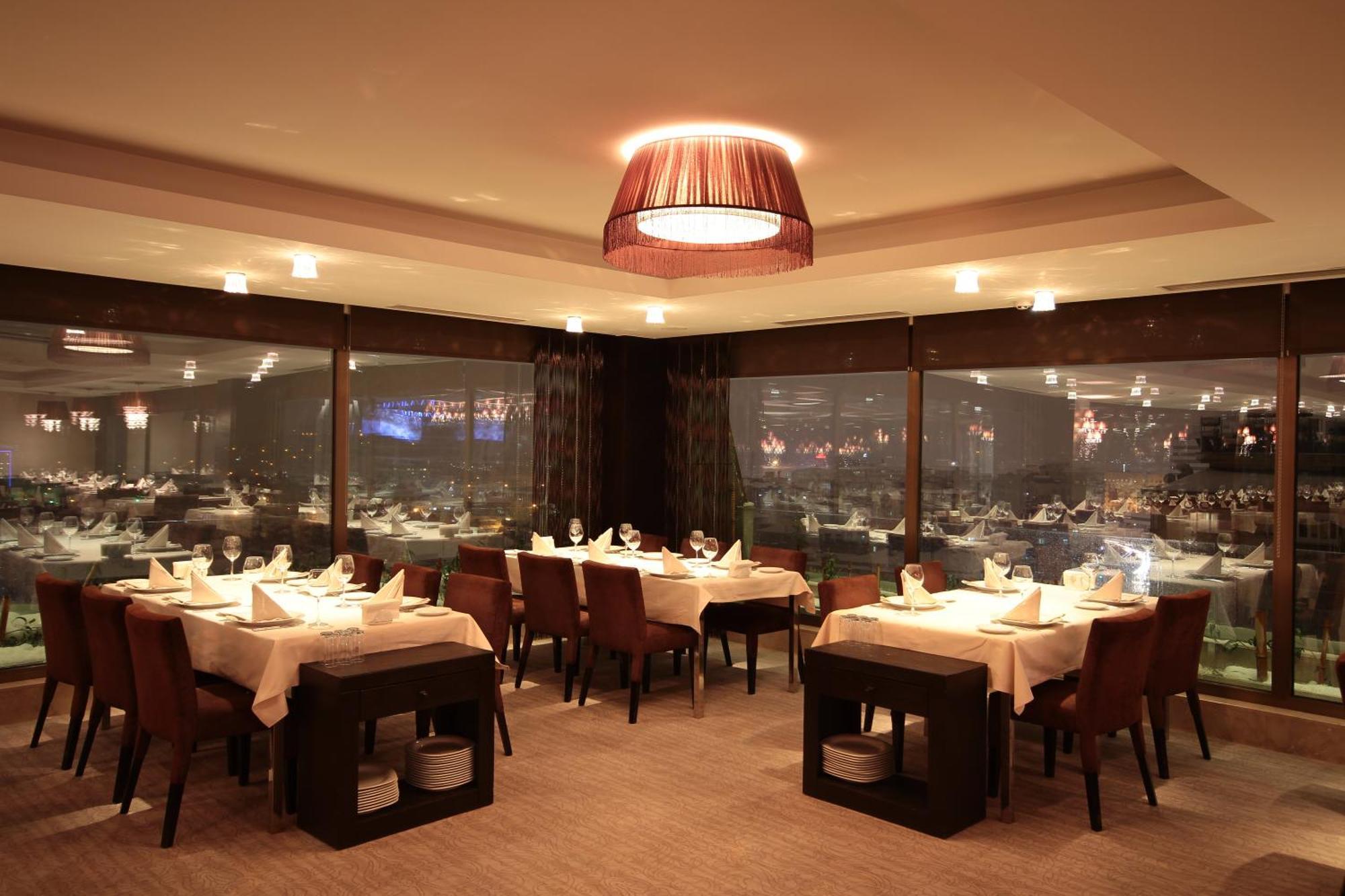 Grand Hotel 5*
