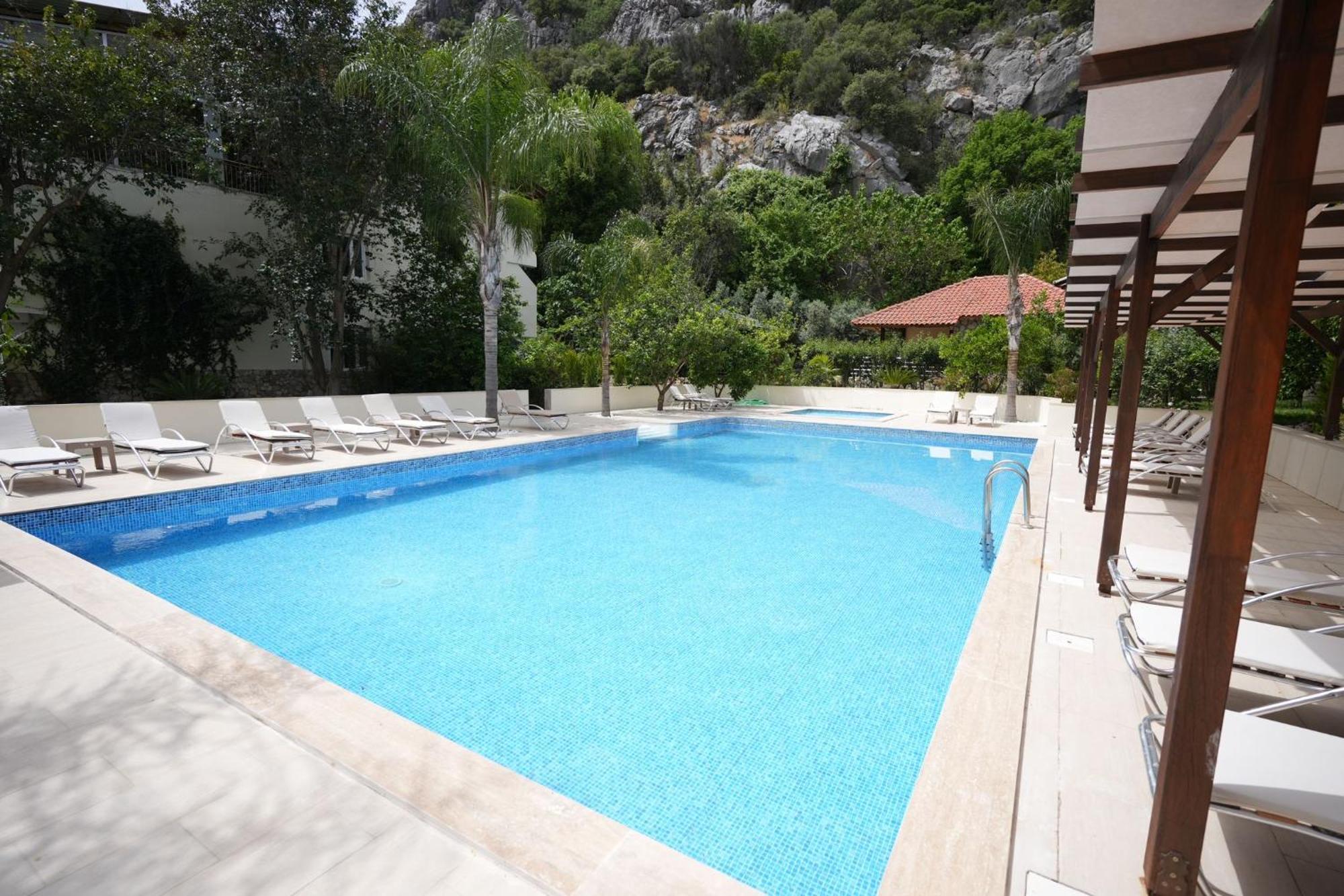 Cirali Hotel 3*