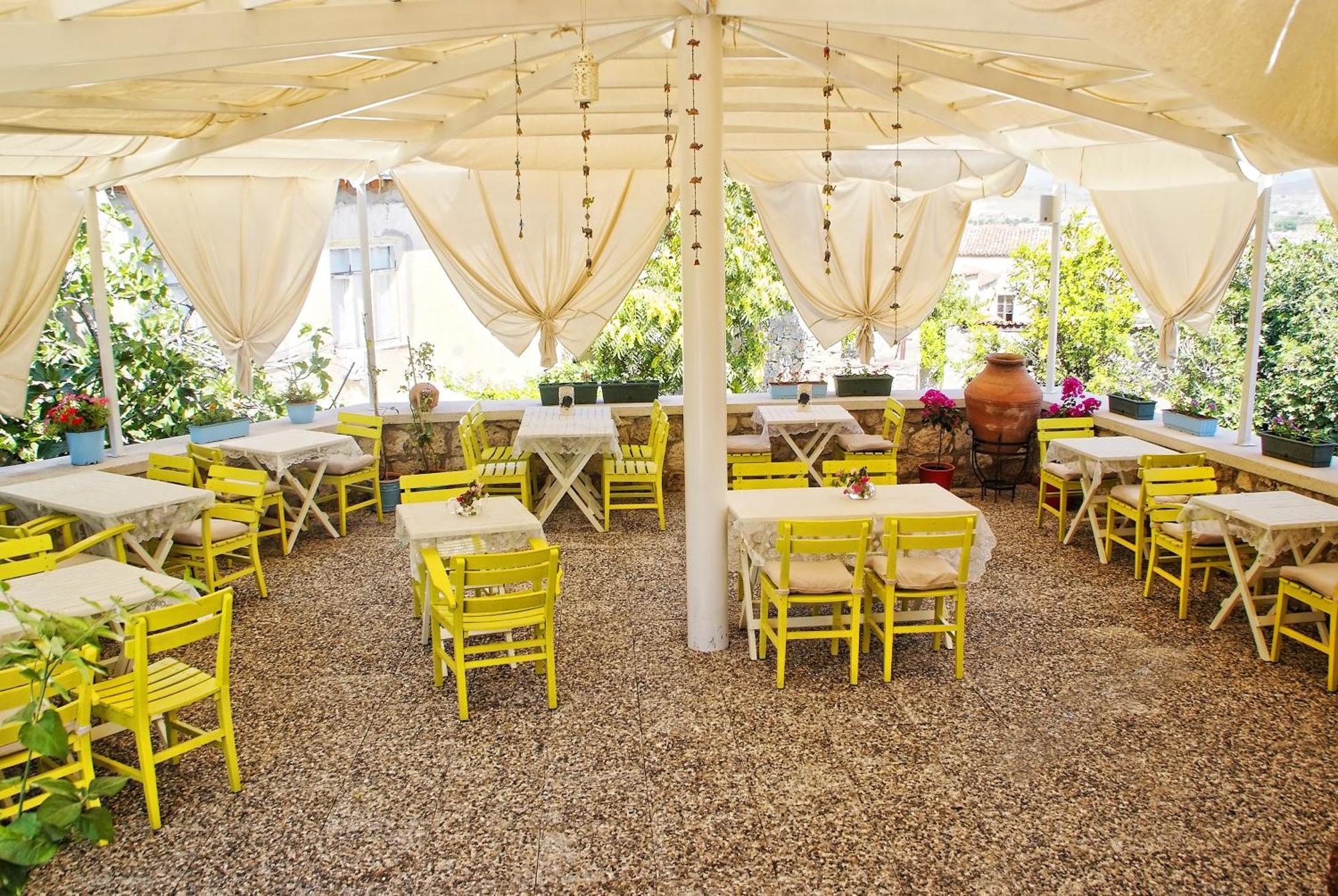 Chigdem Hotel-special Category 4* Alacati