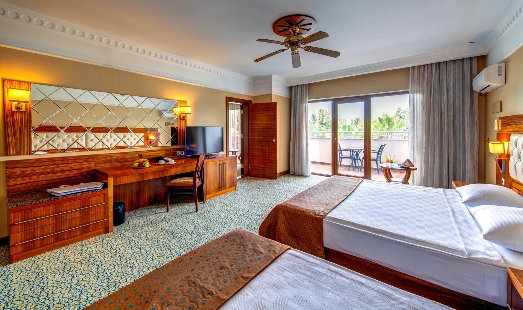 Bera Alanya Resort 5*