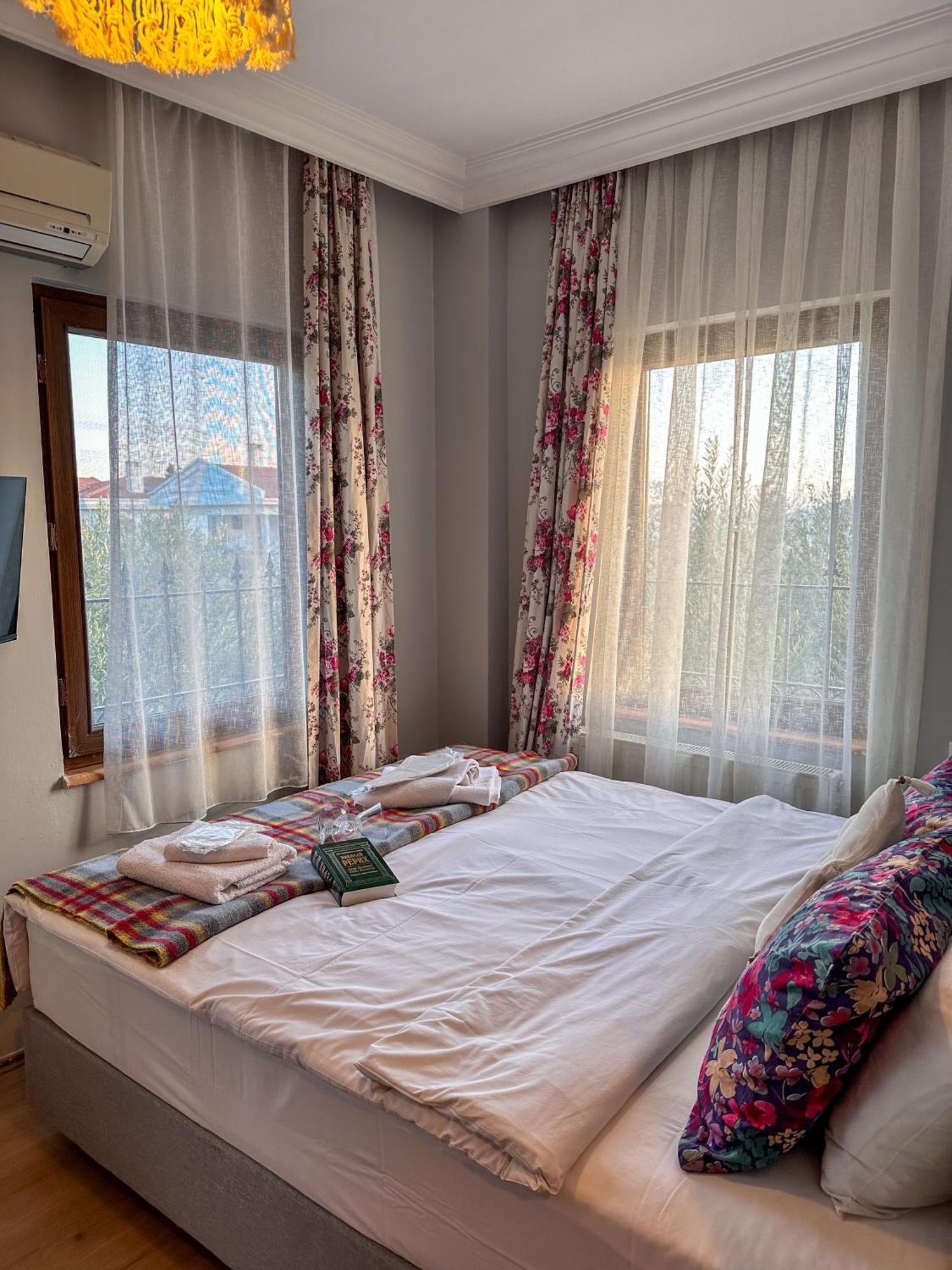 Cunda Nesos Ayvalik