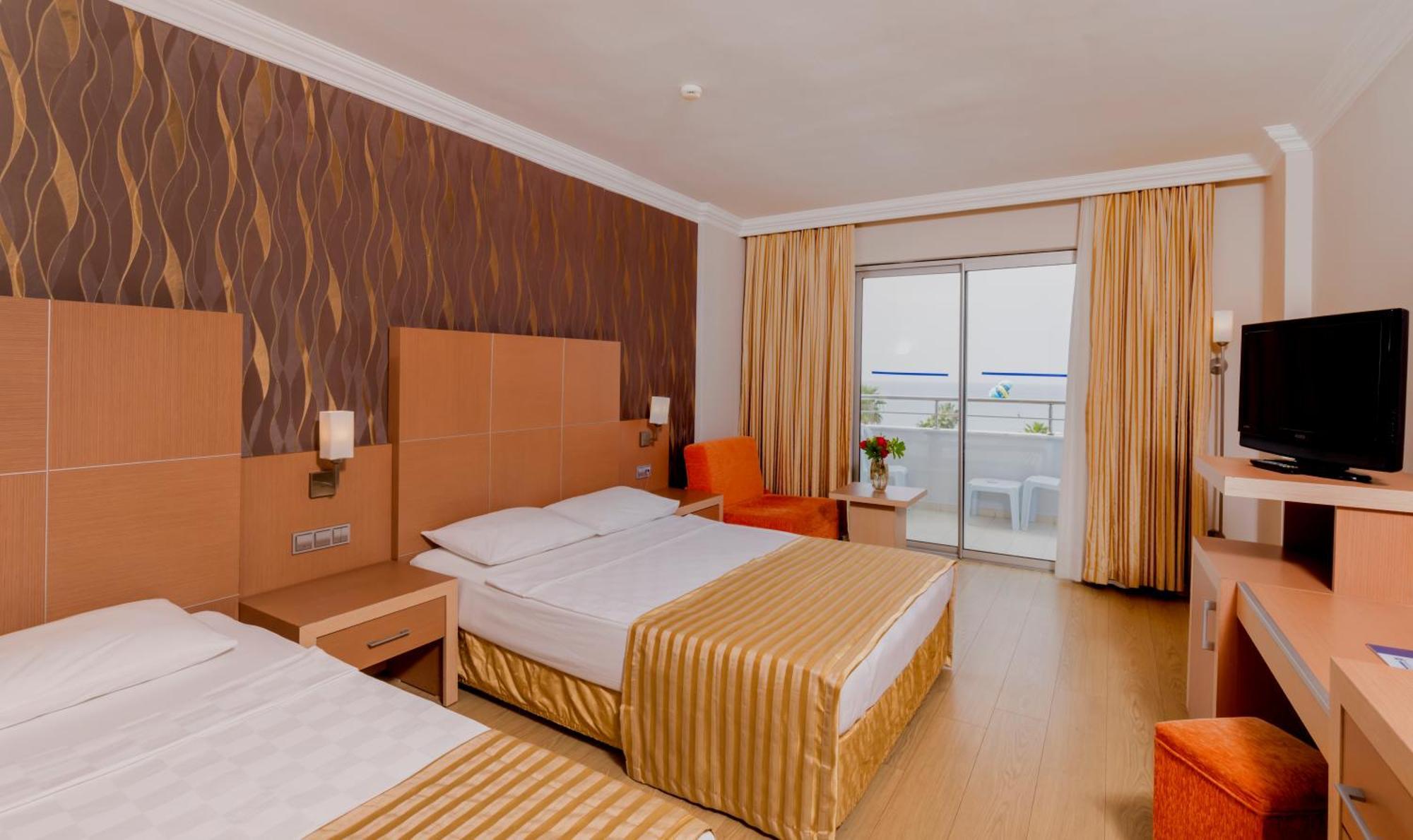 Garden Hotel Okurcalar