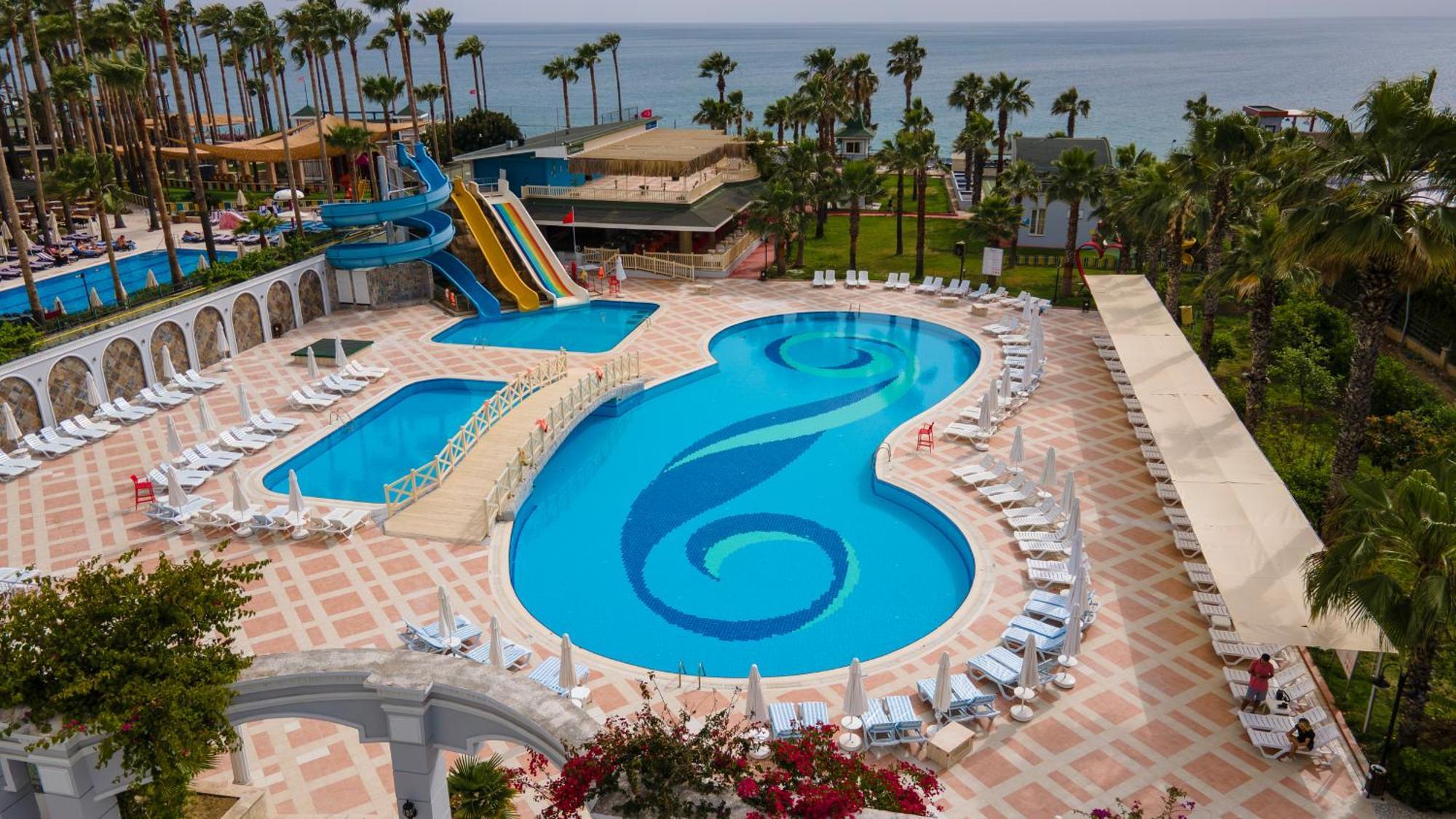 Garden Hotel 5*