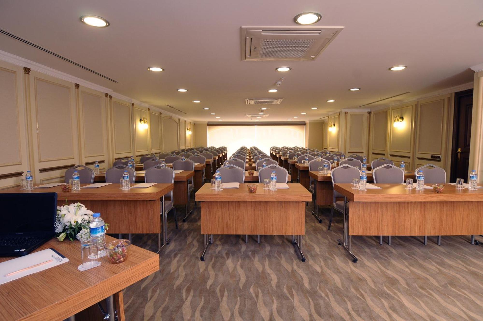 Hotel Taksim Gonen