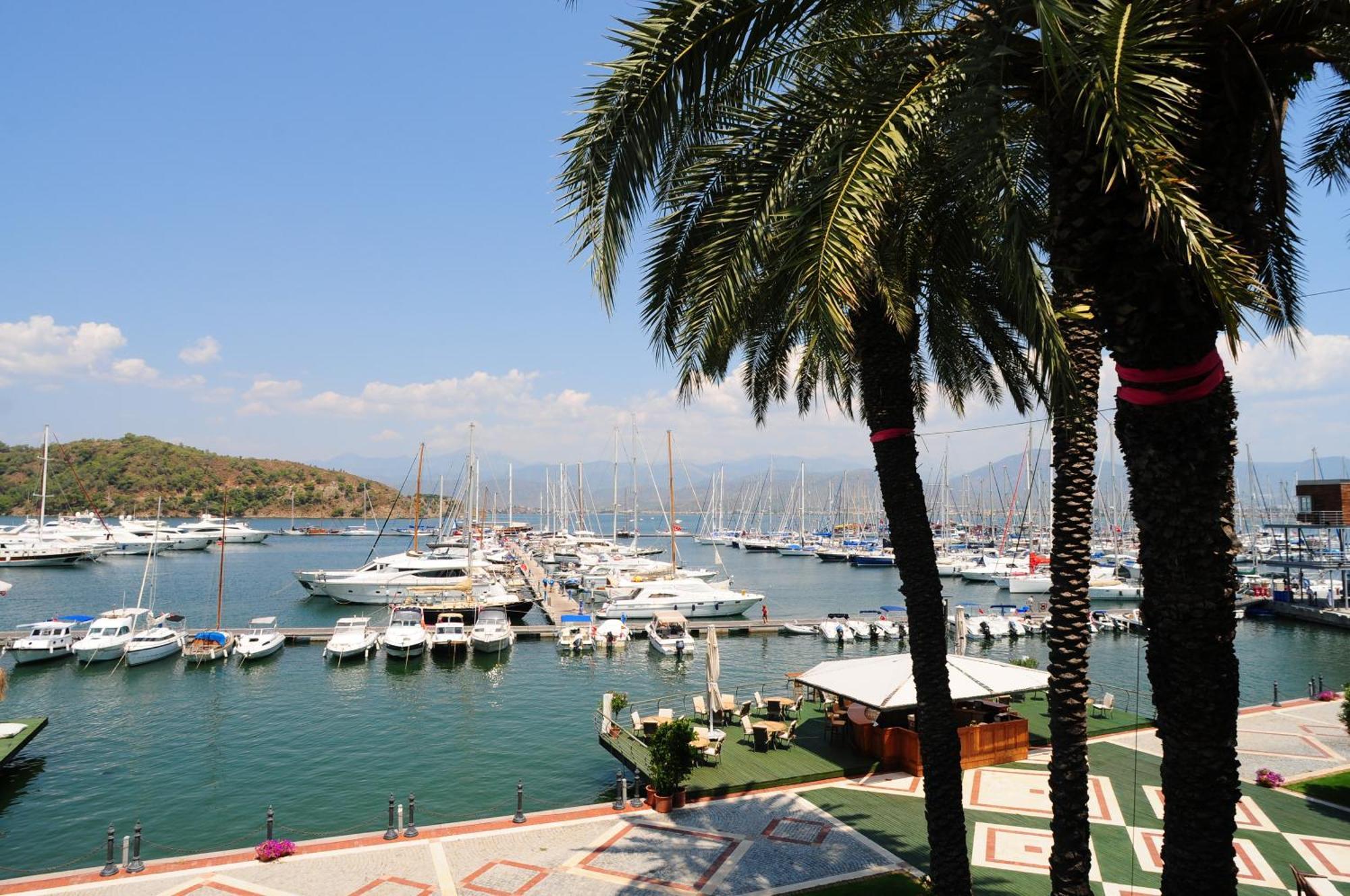 Hotel Ece Saray Marina (adults Only) 4*