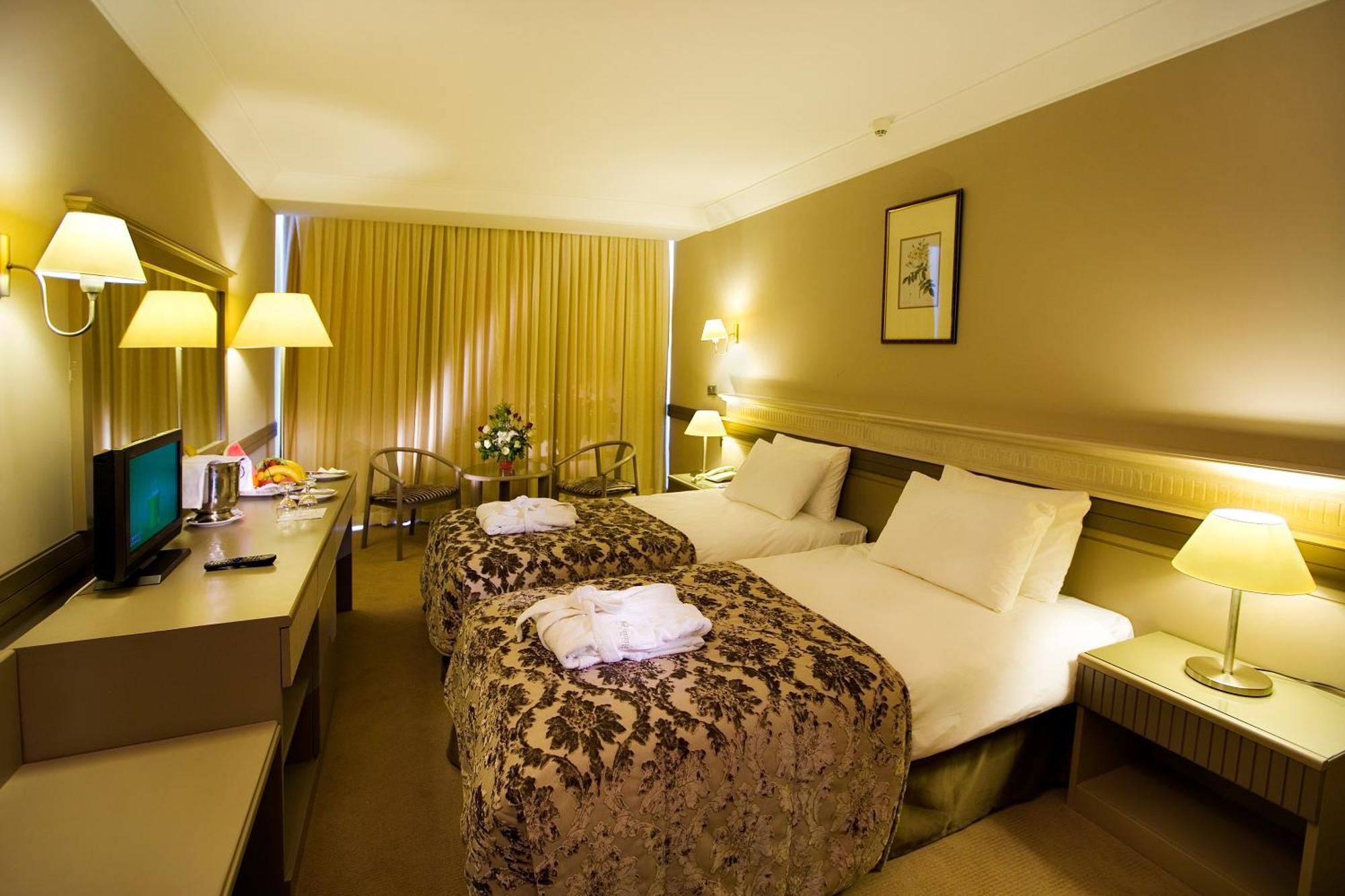 Fantasia Deluxe Kusadasi