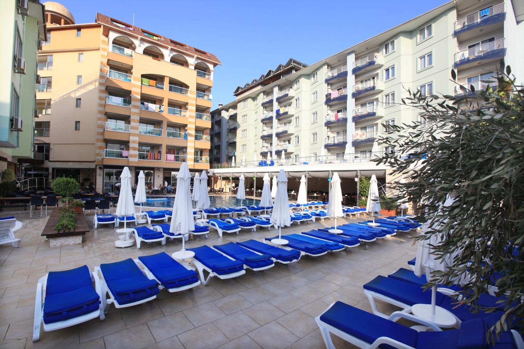 Resort Tac Premier &