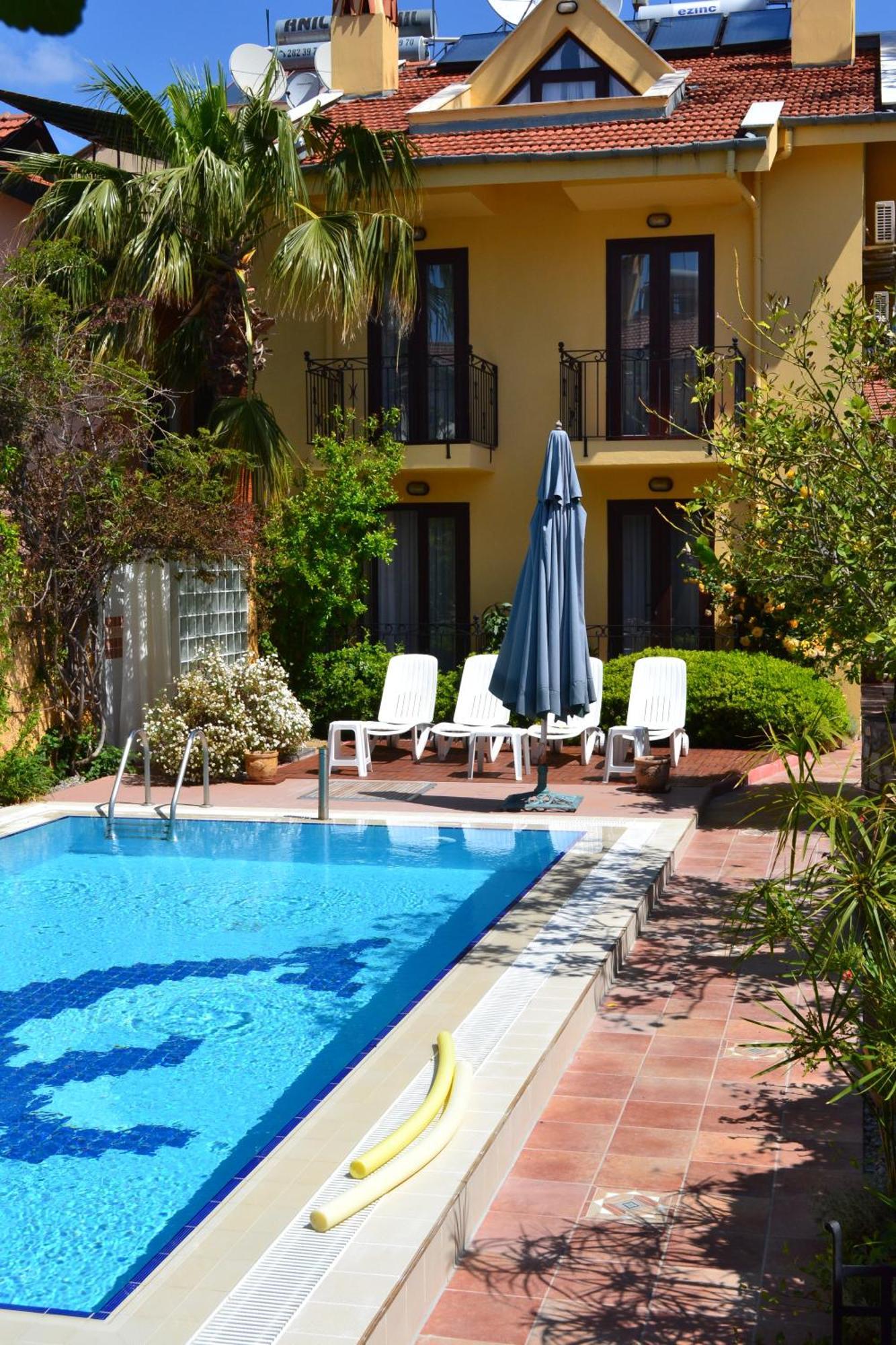 Hotel Danlin 2*