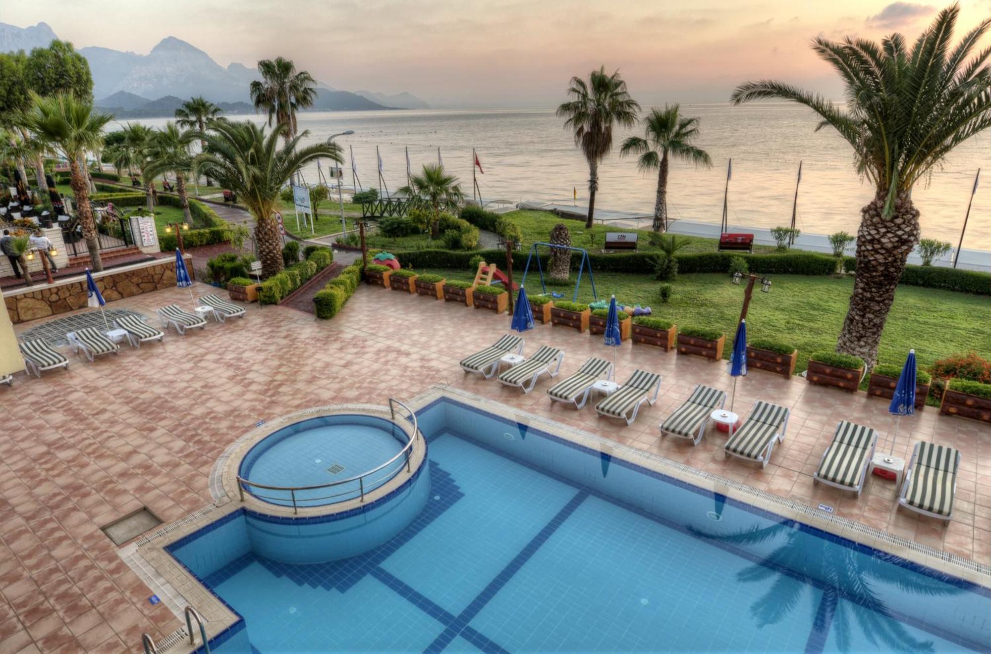 Hotel Valeri 3*