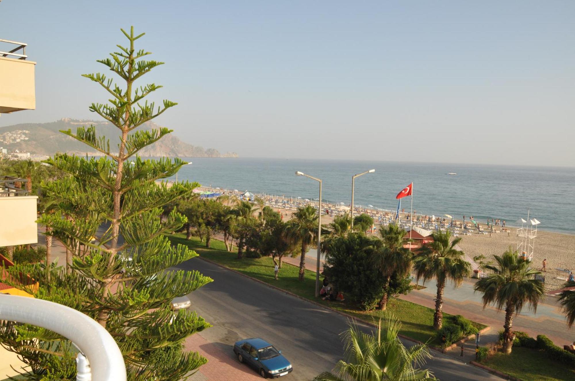 Kleopatra Celine Alanya