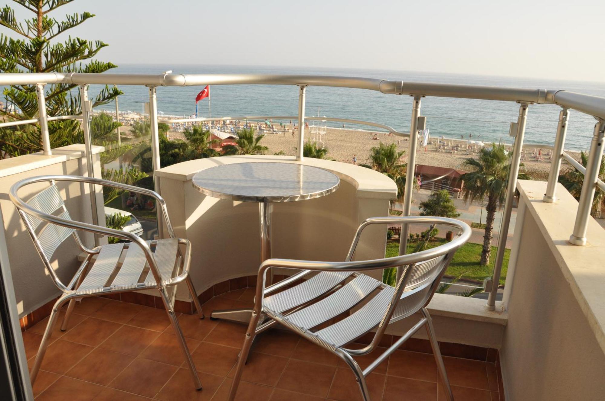 Kleopatra Celine Alanya