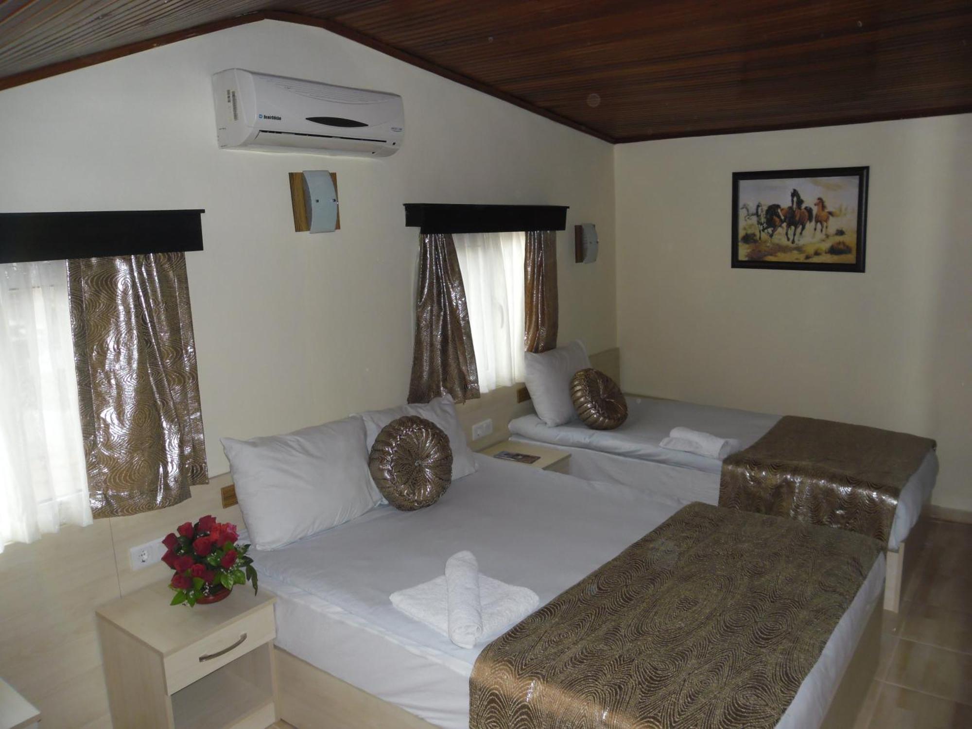 Hotel Olimpiyat 2*