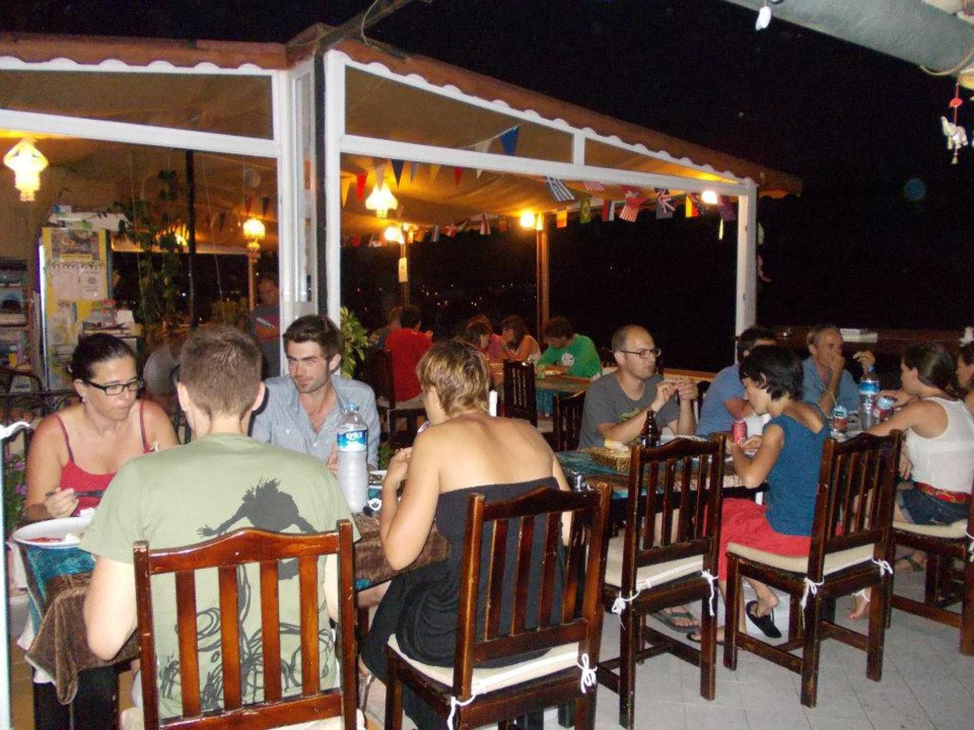 Hostel Ates *