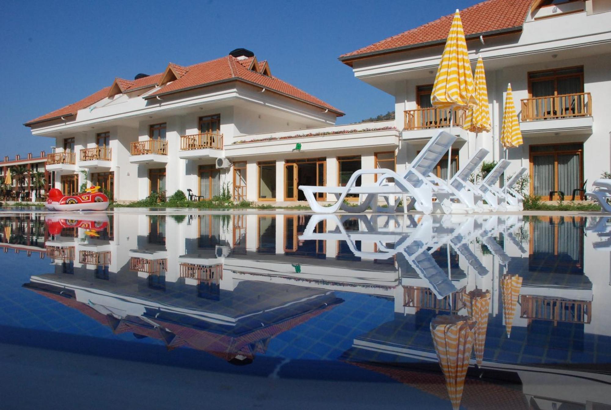 Hotel Yonca 3*