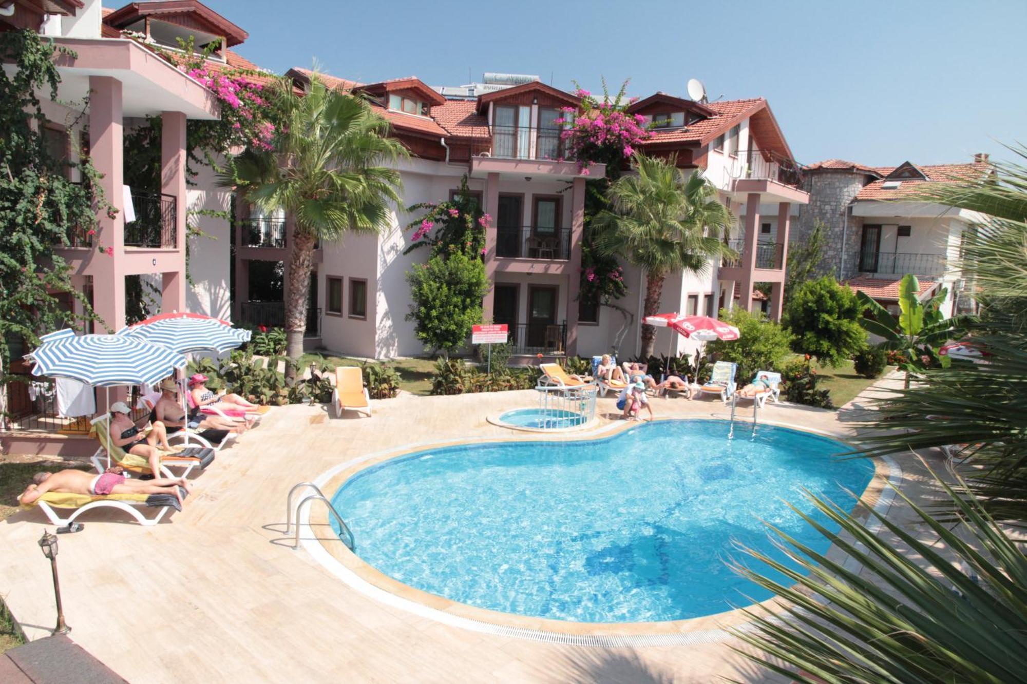 Aparthotel Minta 4*