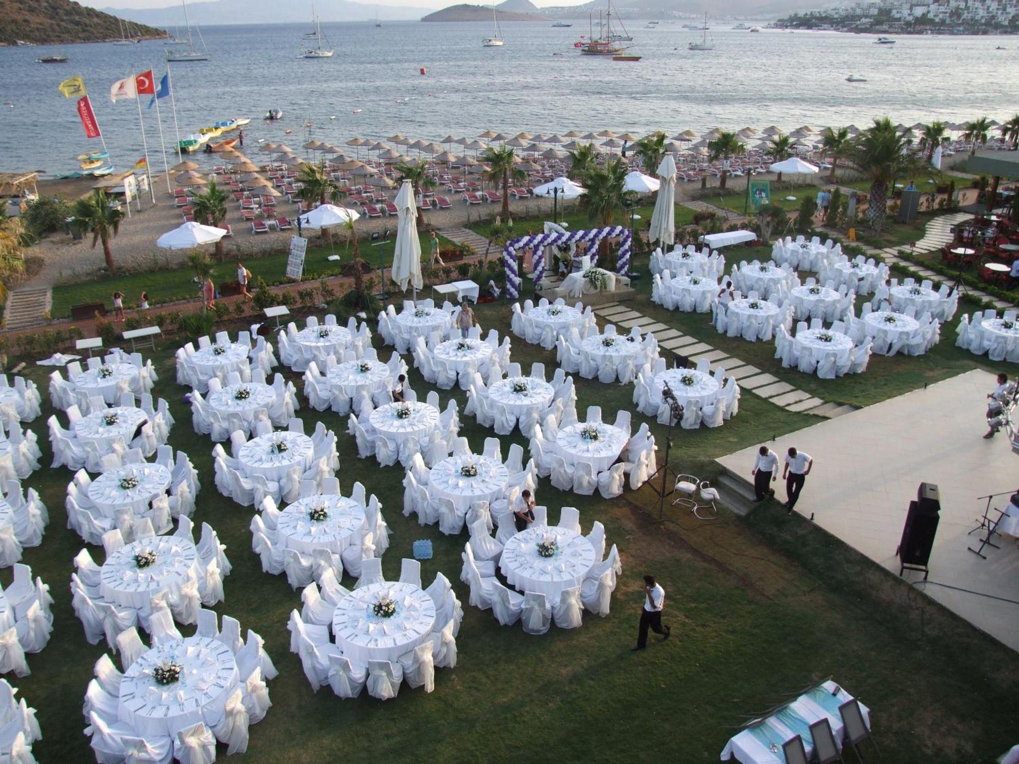 Hotel Ambrosia &