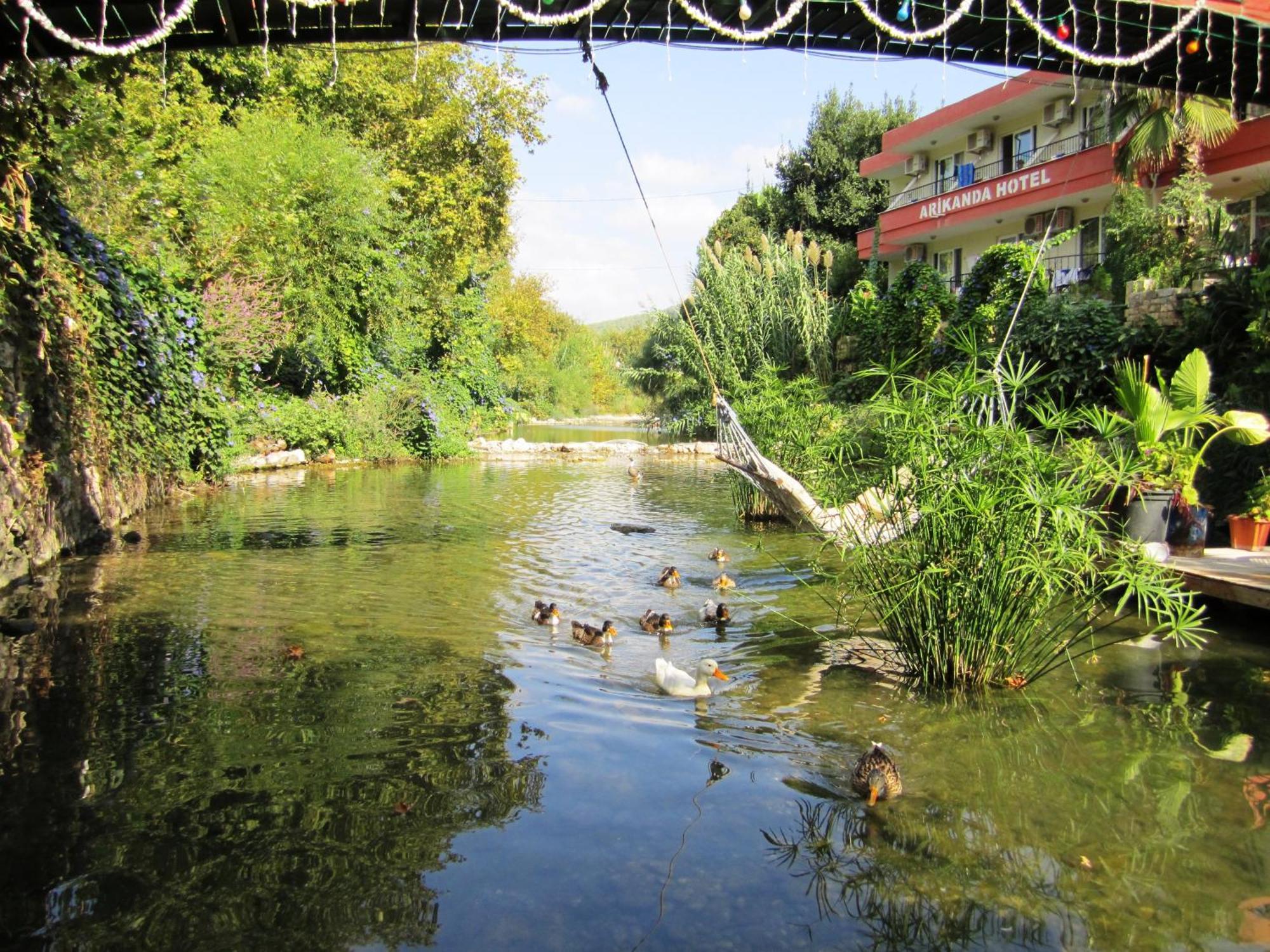 Hotel Arikanda River Garden 3*