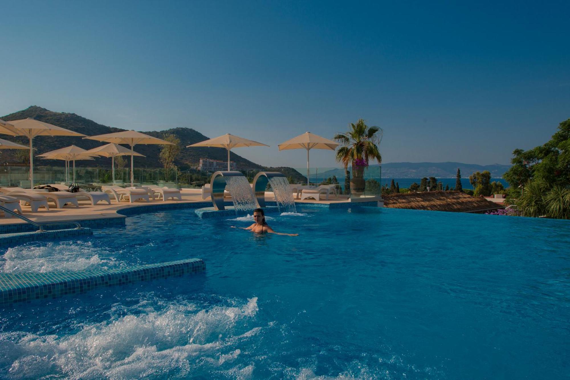Resort Bellazure Turgutreis