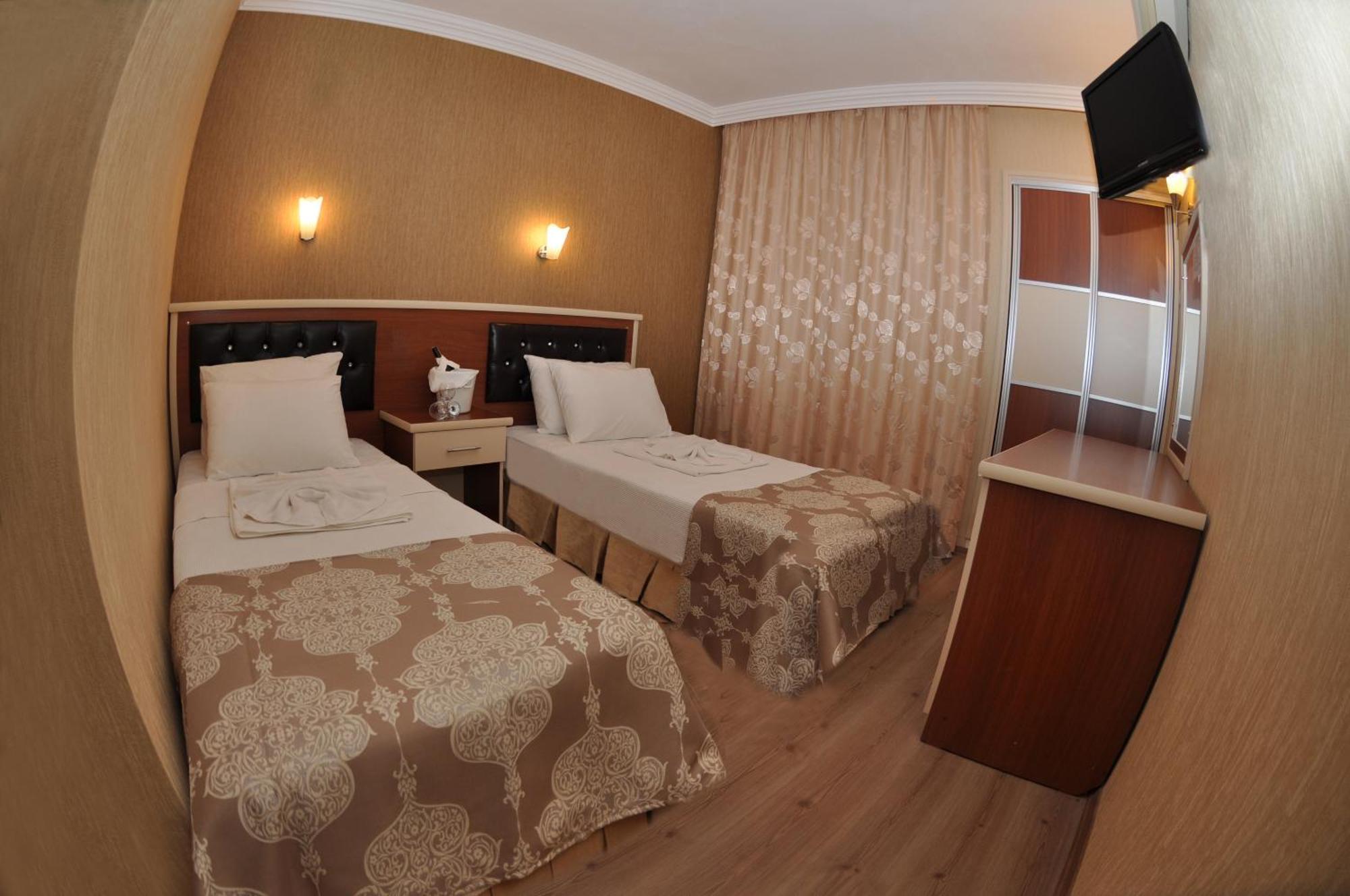 Hotel Epic 3*