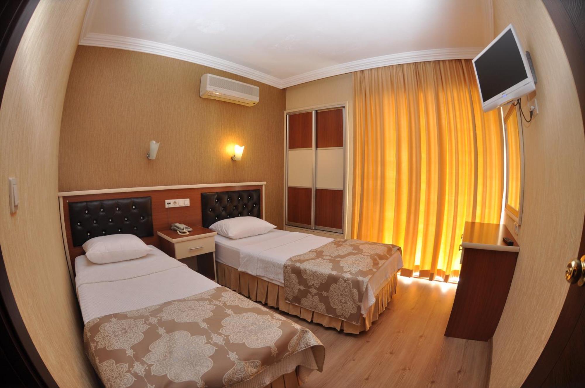 Hotel Epic 3*