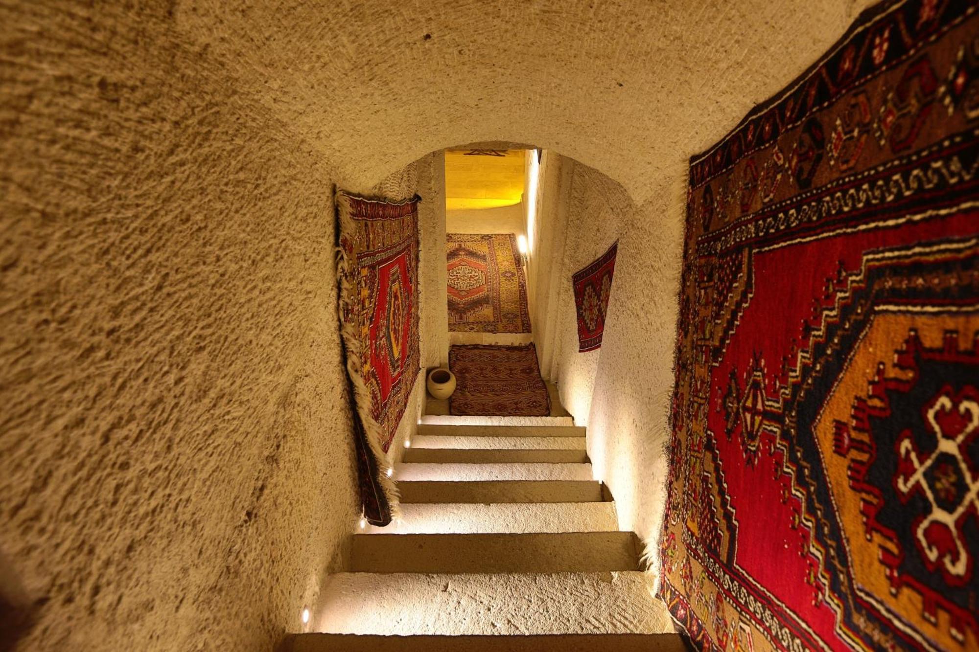 Guest house Safran Cave 2*