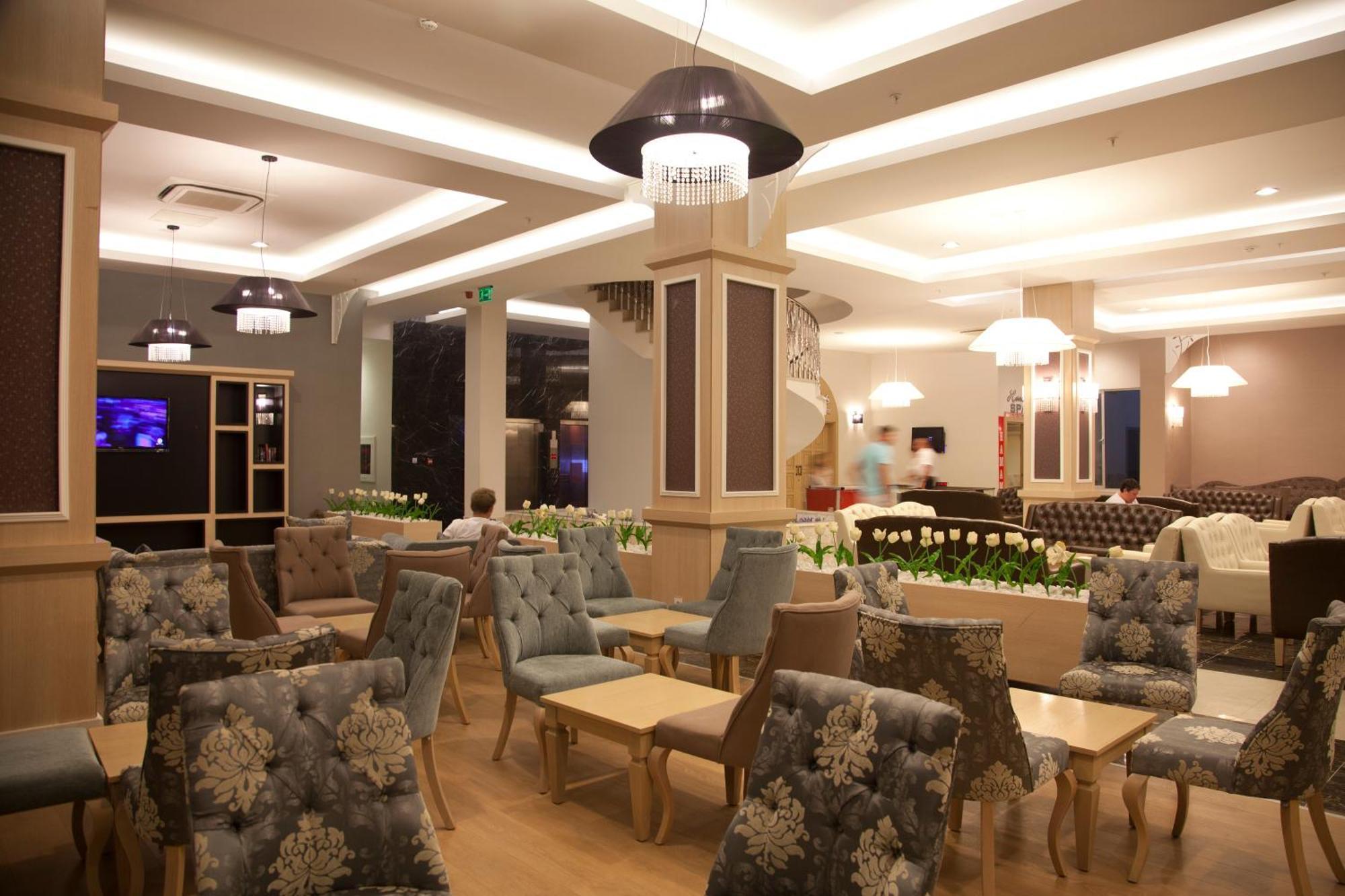 Hotel Merve Sun & 4*
