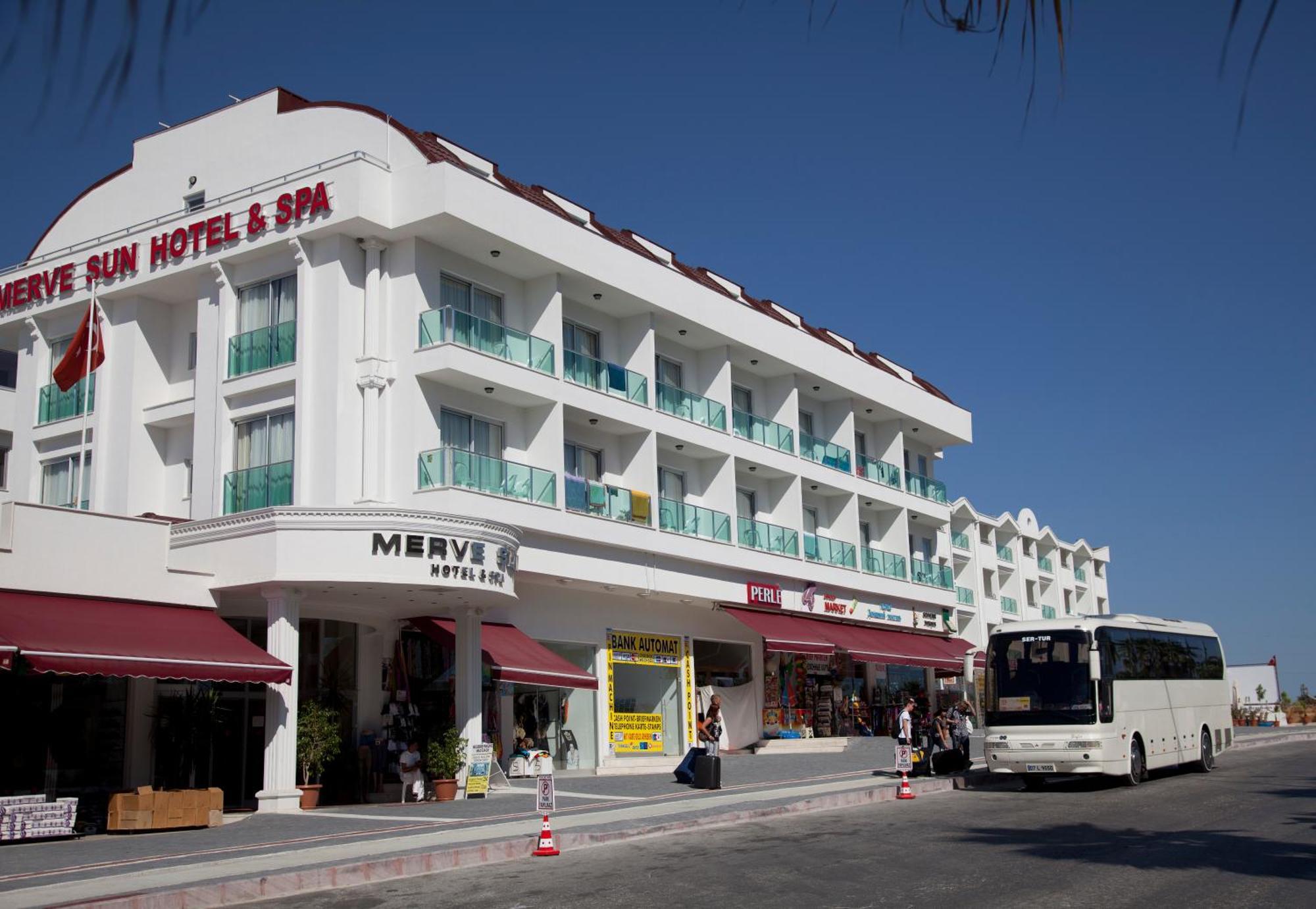 Merve Sun & Side