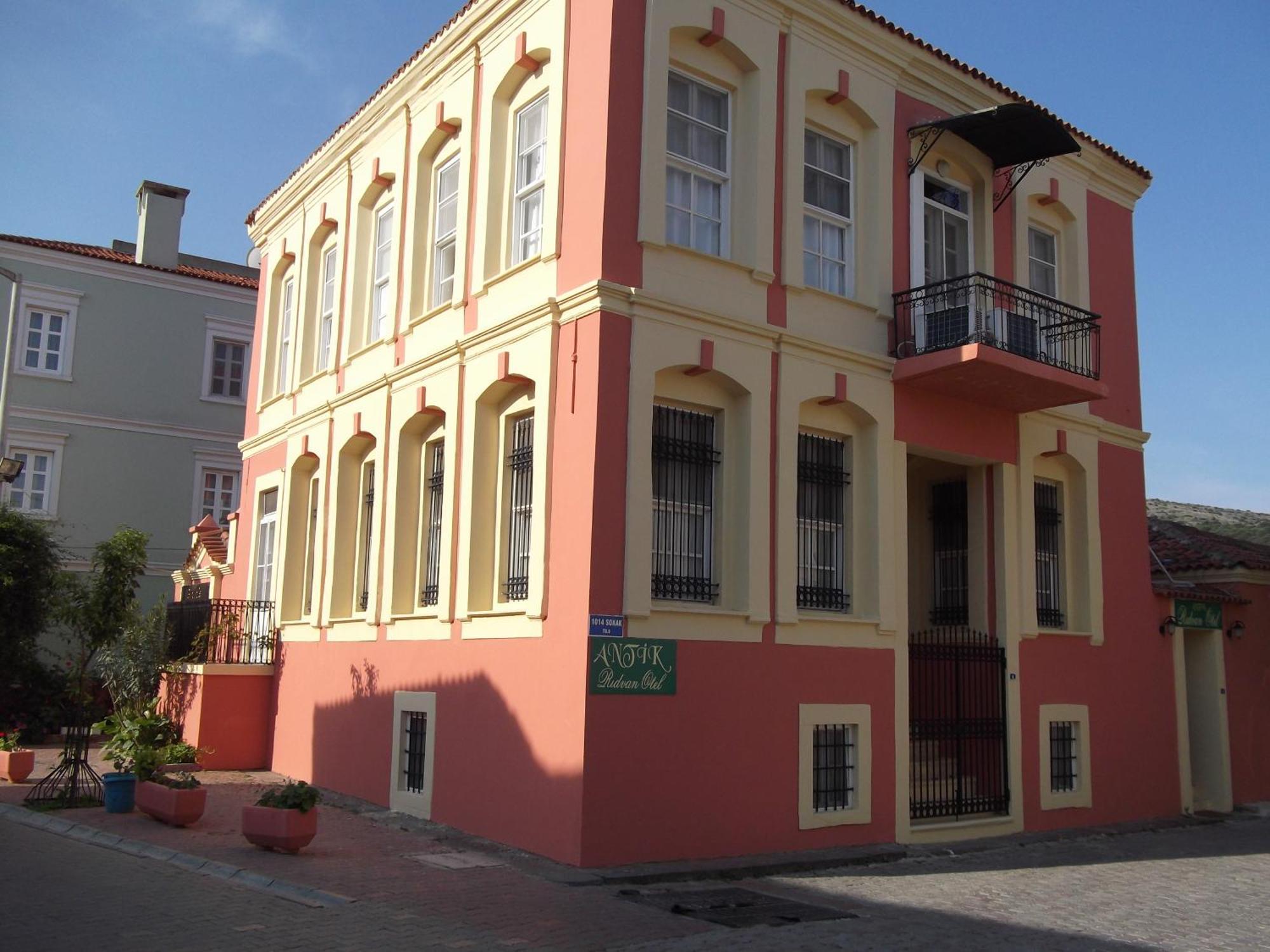 Antik Ridvan Cesme