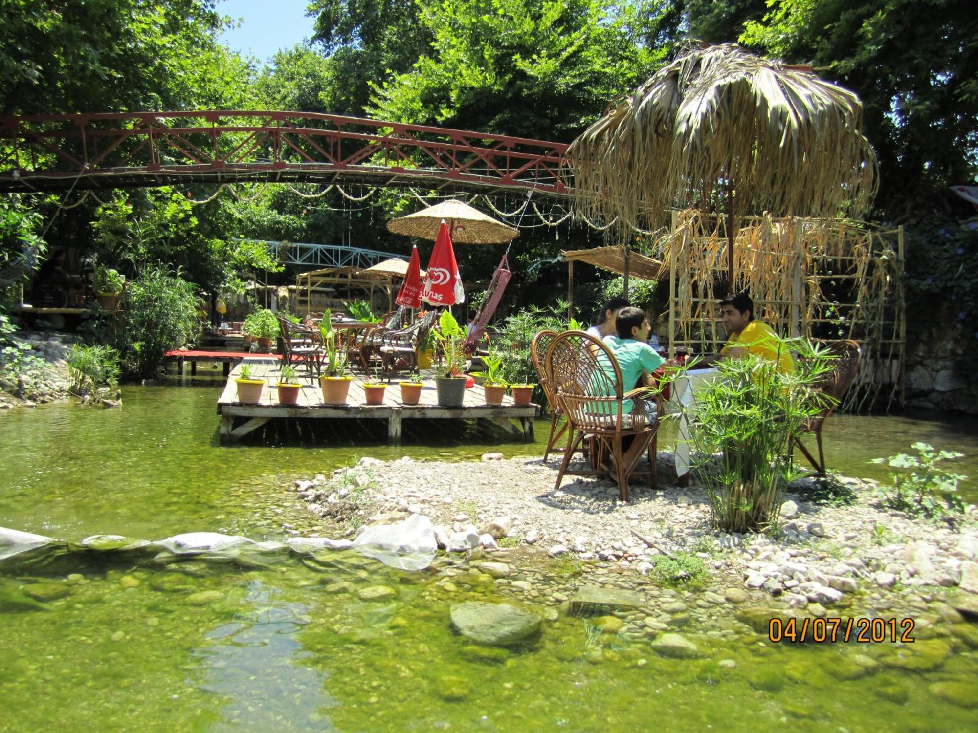 Hotel Arikanda River Garden