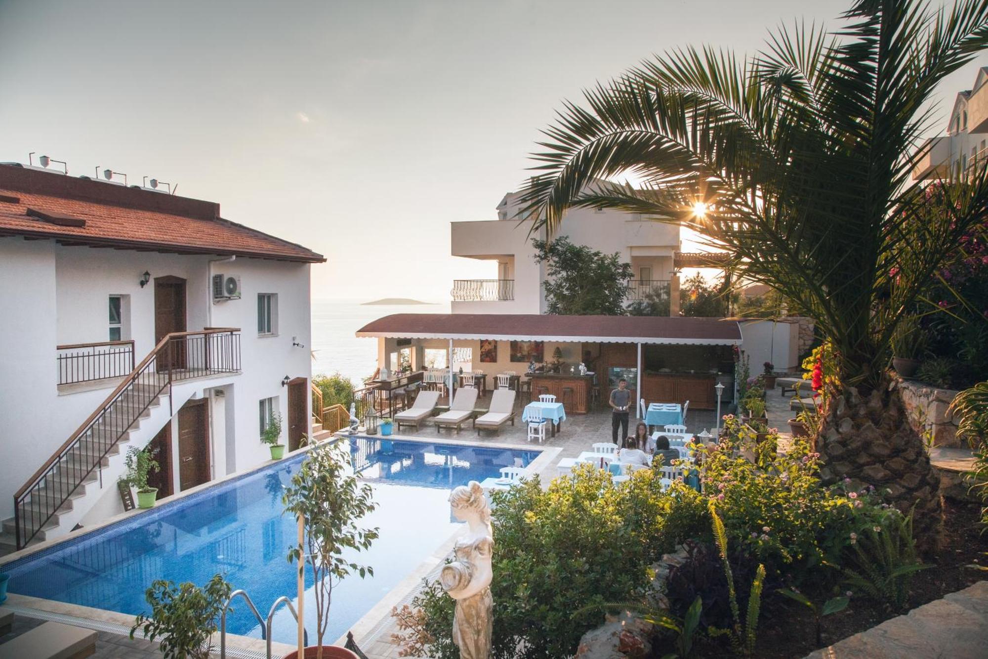 Hotel Sunset