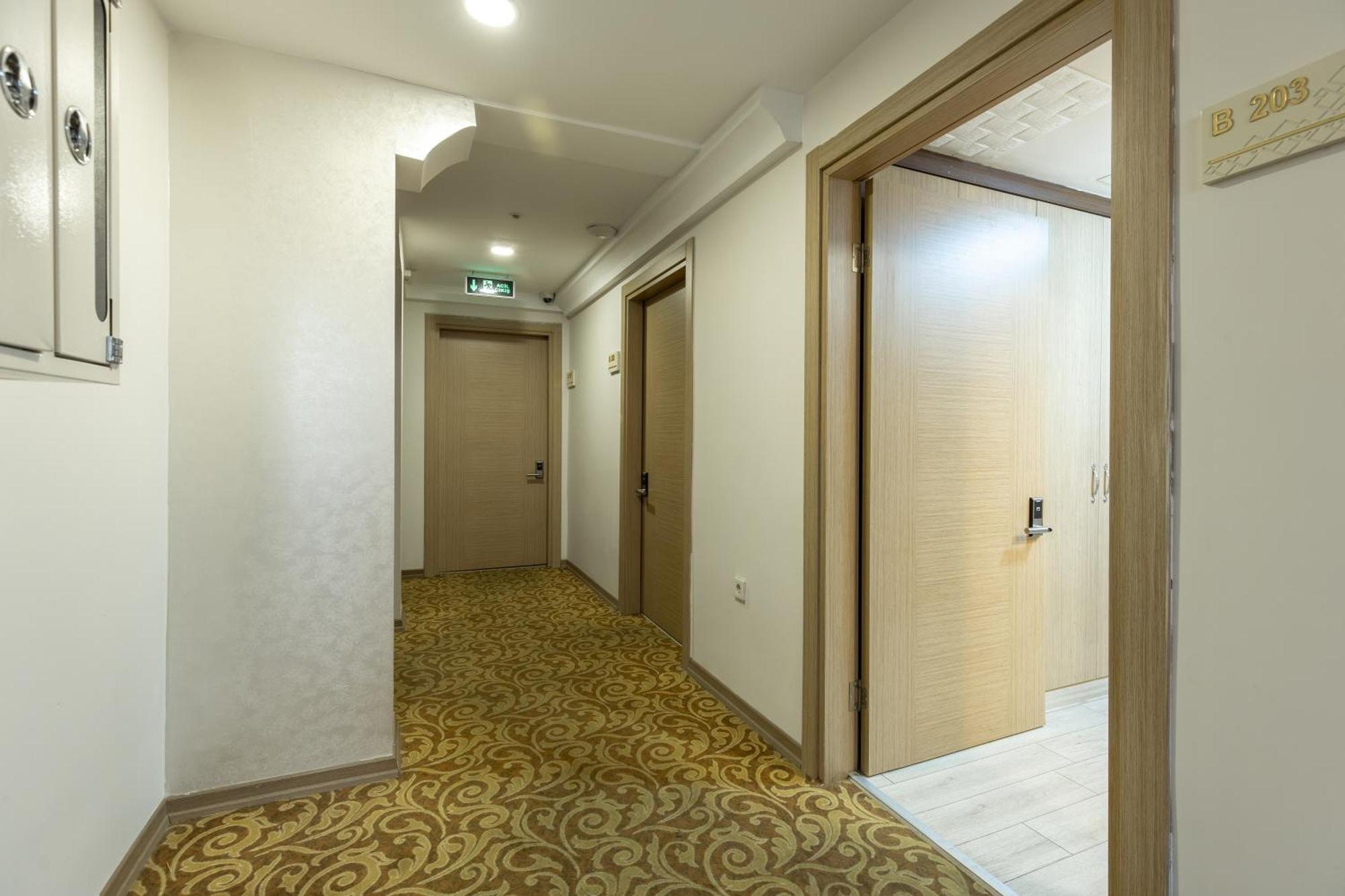 Hotel Grand Family 3*
