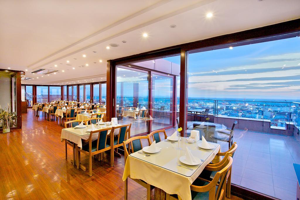 Grand Madrid Hotel