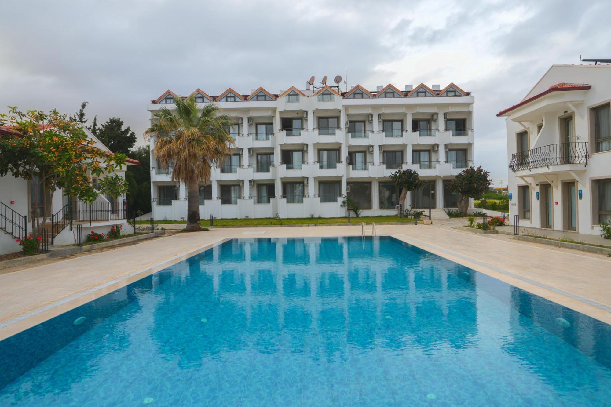Hotel Feri Surf Club *
