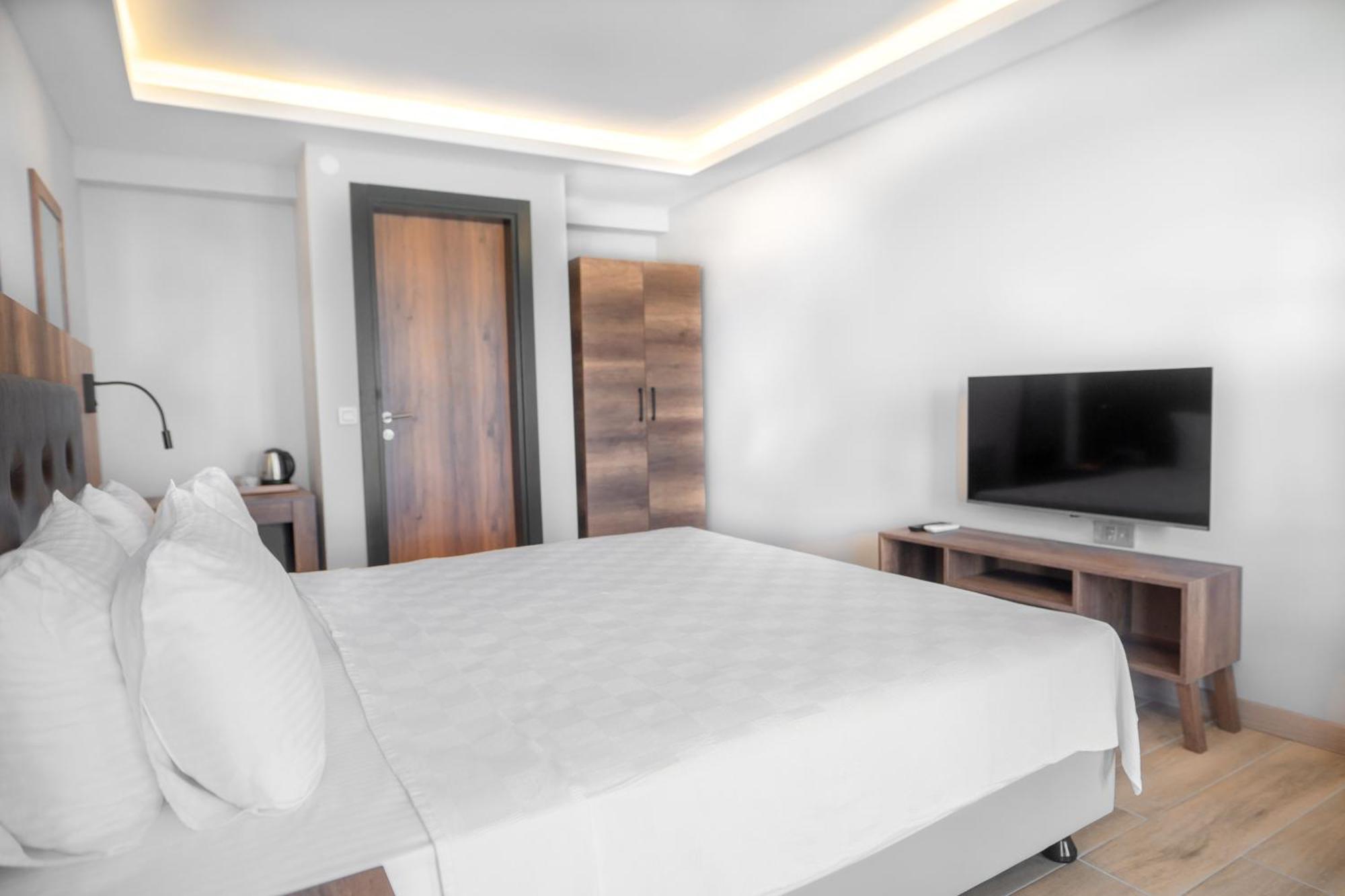 Hotel Feri Surf Club