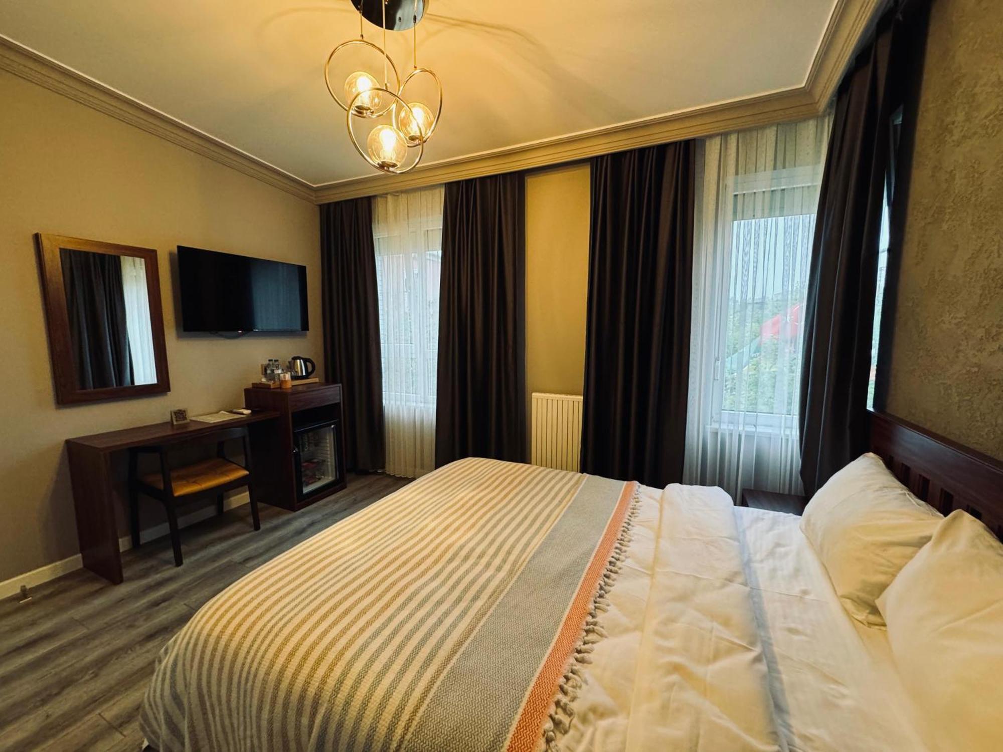 Hotel Treekos Istanbul Airport 4*