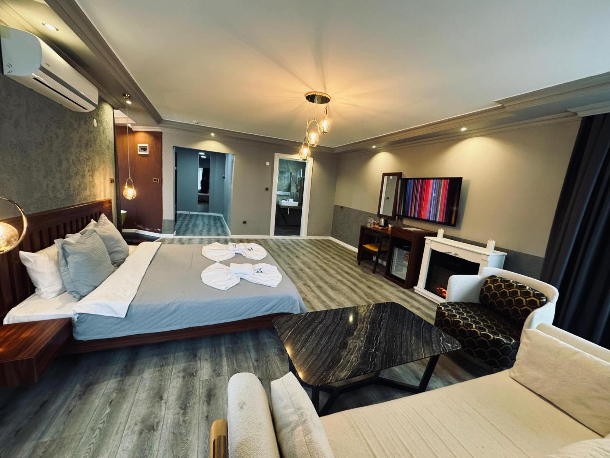 Hotel Treekos Istanbul Airport 4*